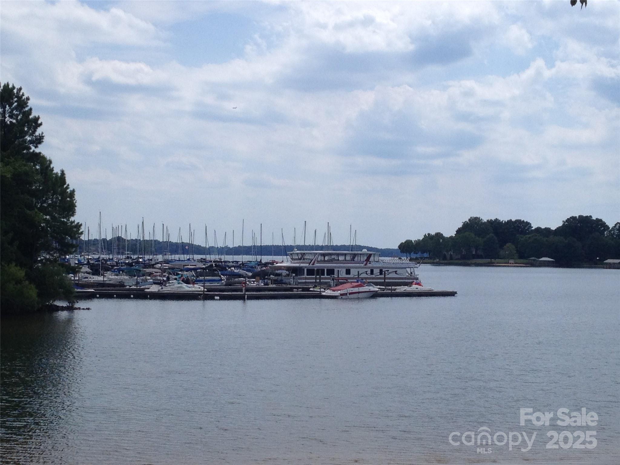 182 Blue Water Drive