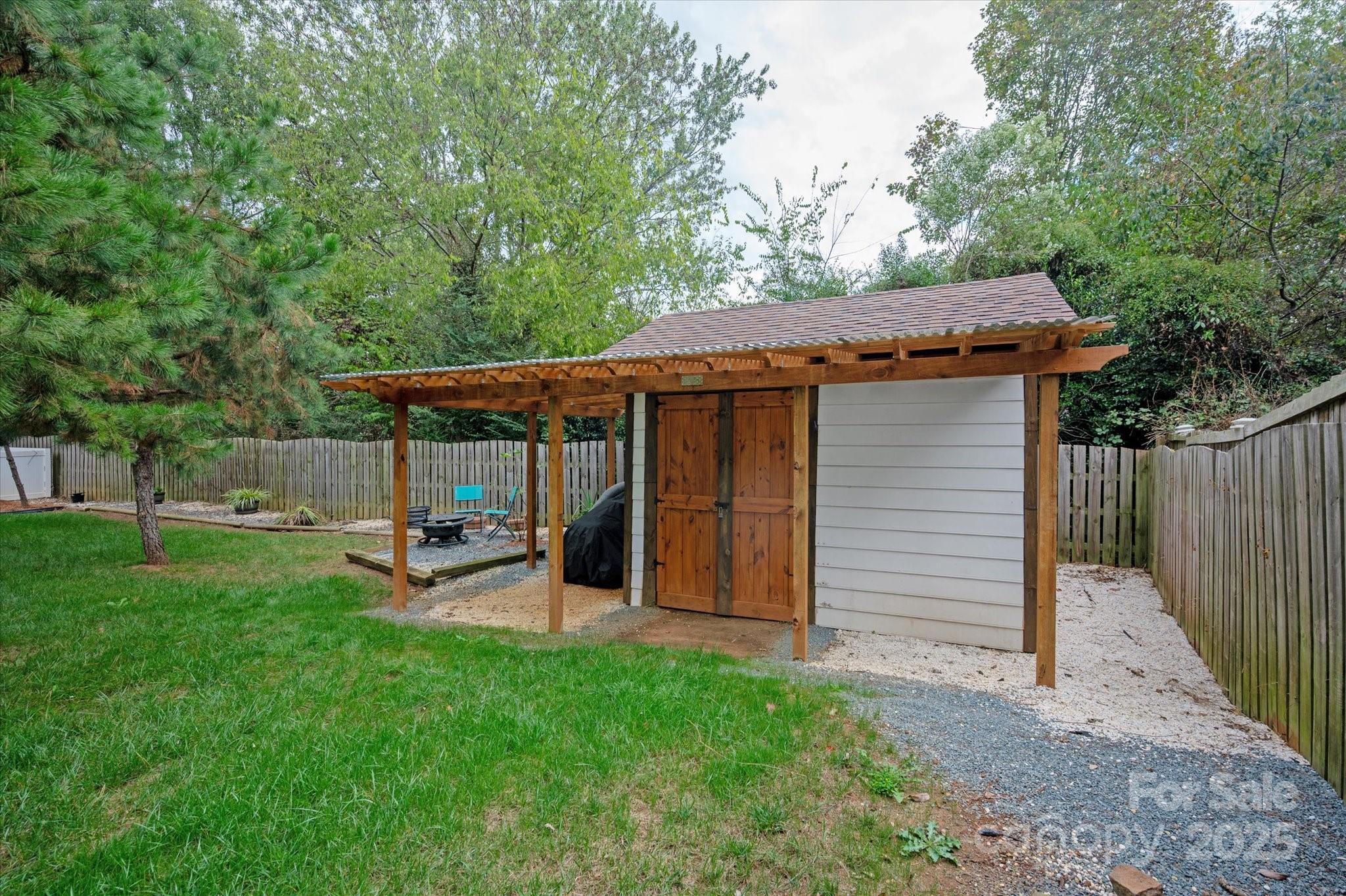 11710 Buckstone Lane