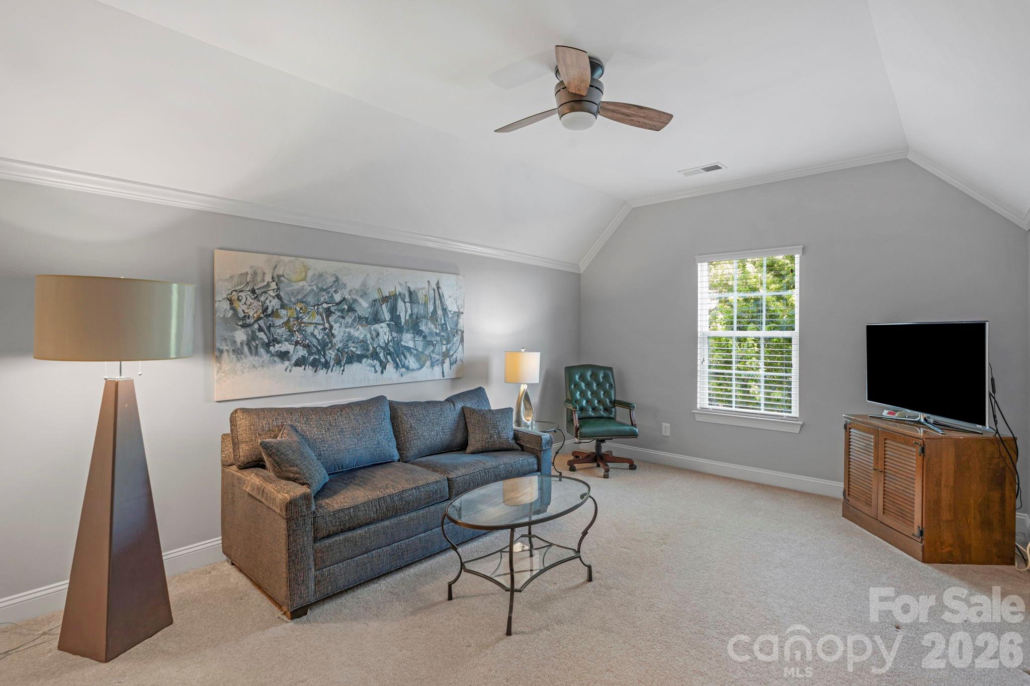 7122 Yellowhorn Trail