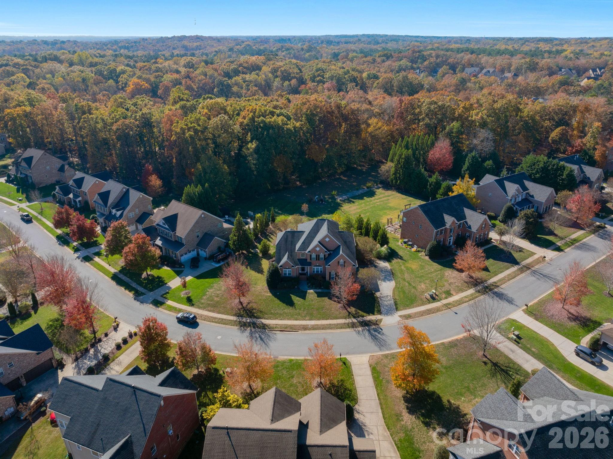 7122 Yellowhorn Trail