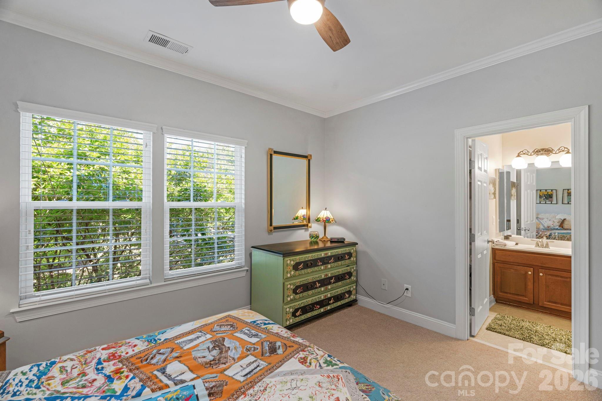 7122 Yellowhorn Trail