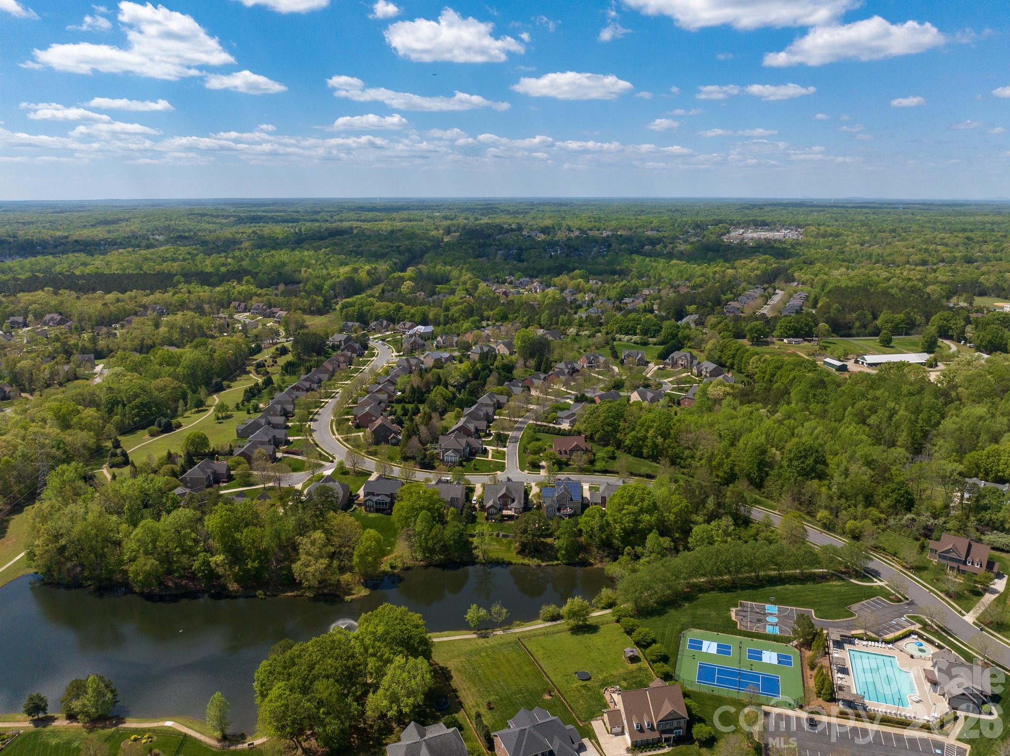 7122 Yellowhorn Trail