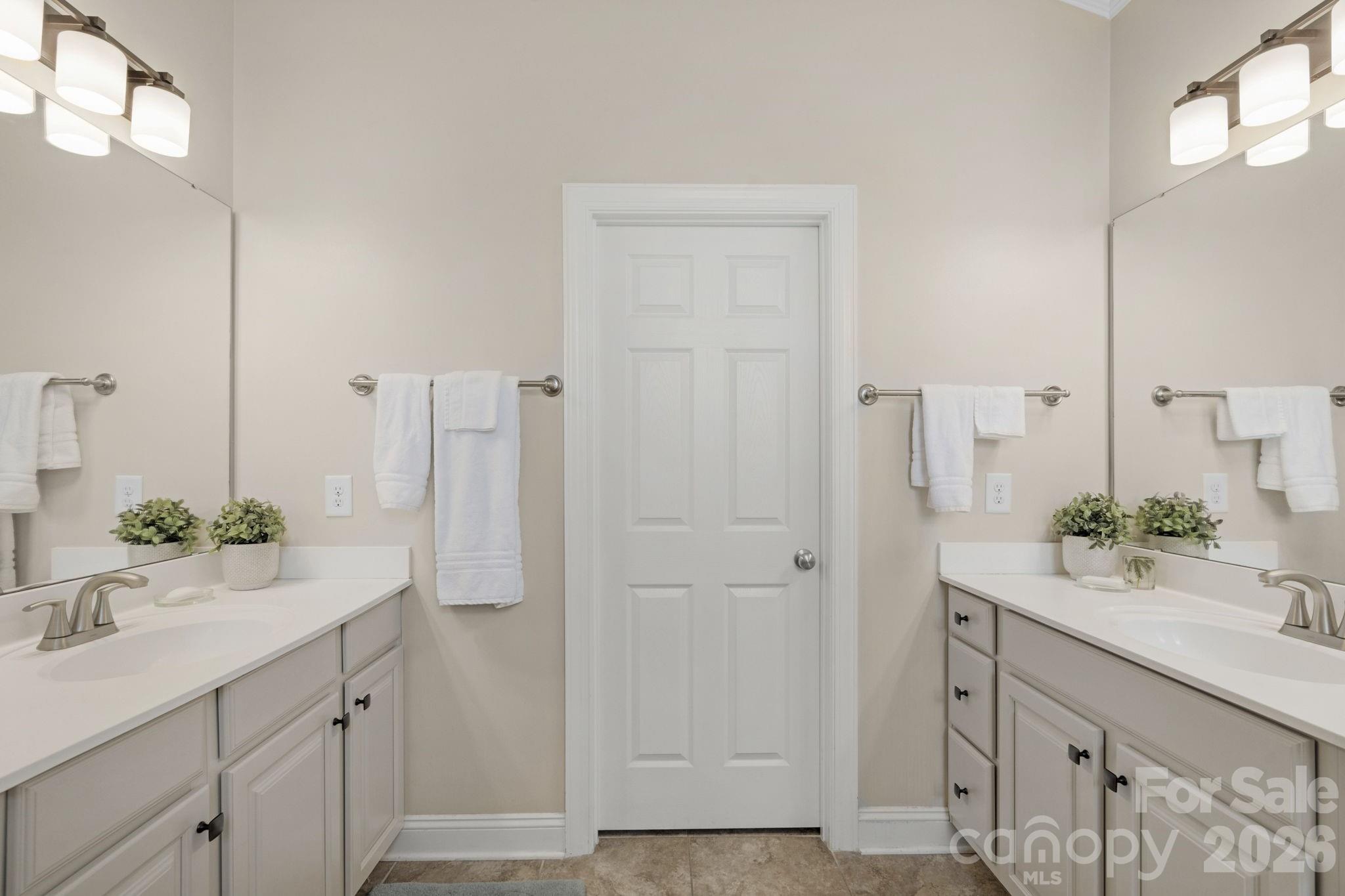 7122 Yellowhorn Trail
