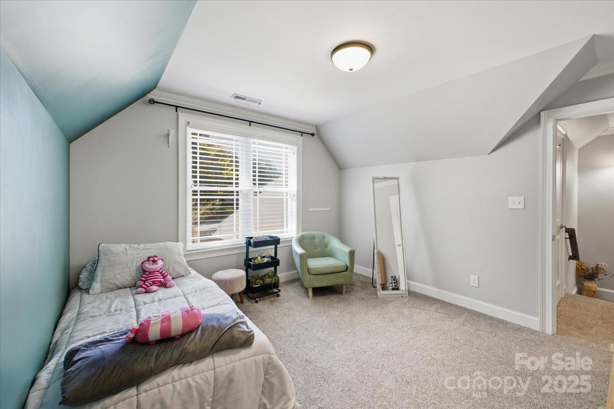 7511 Pine Glade Drive