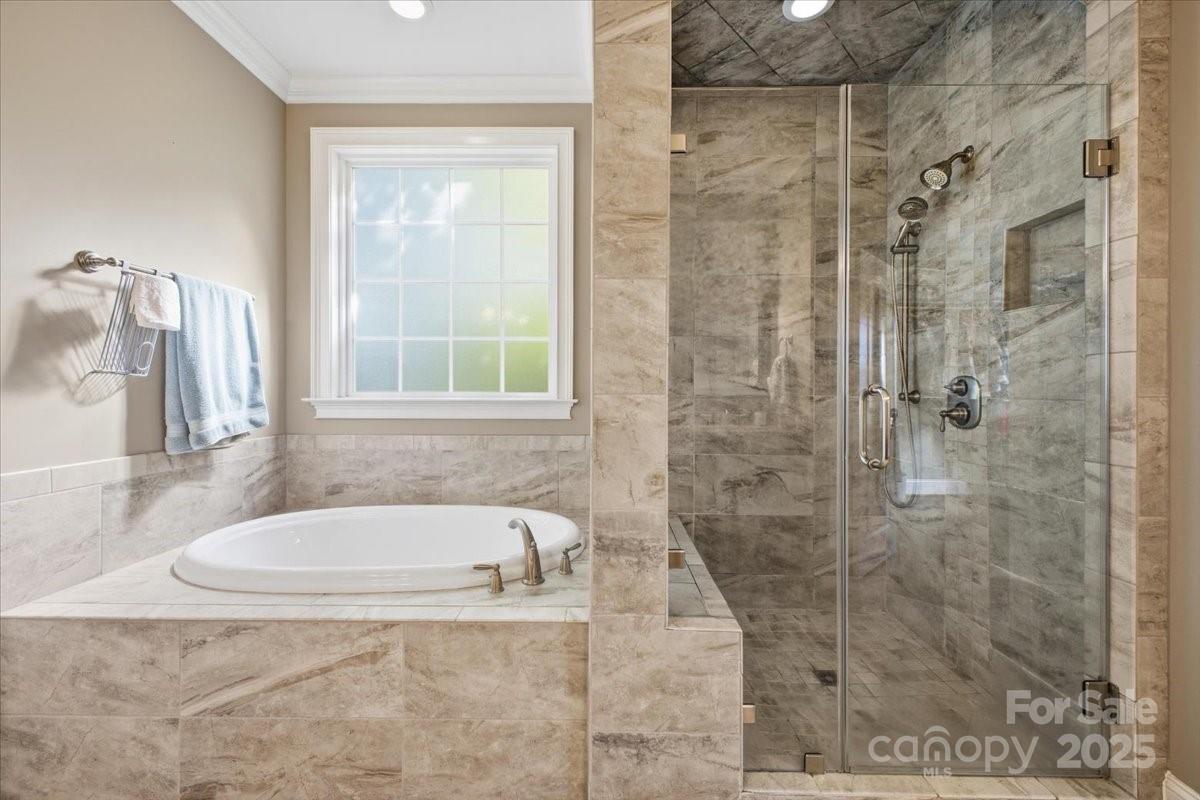 7511 Pine Glade Drive