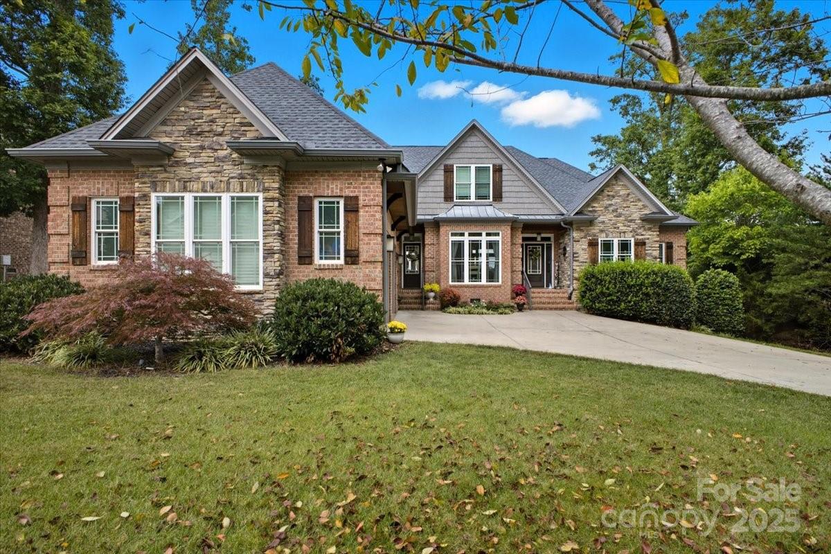 7511 Pine Glade Drive