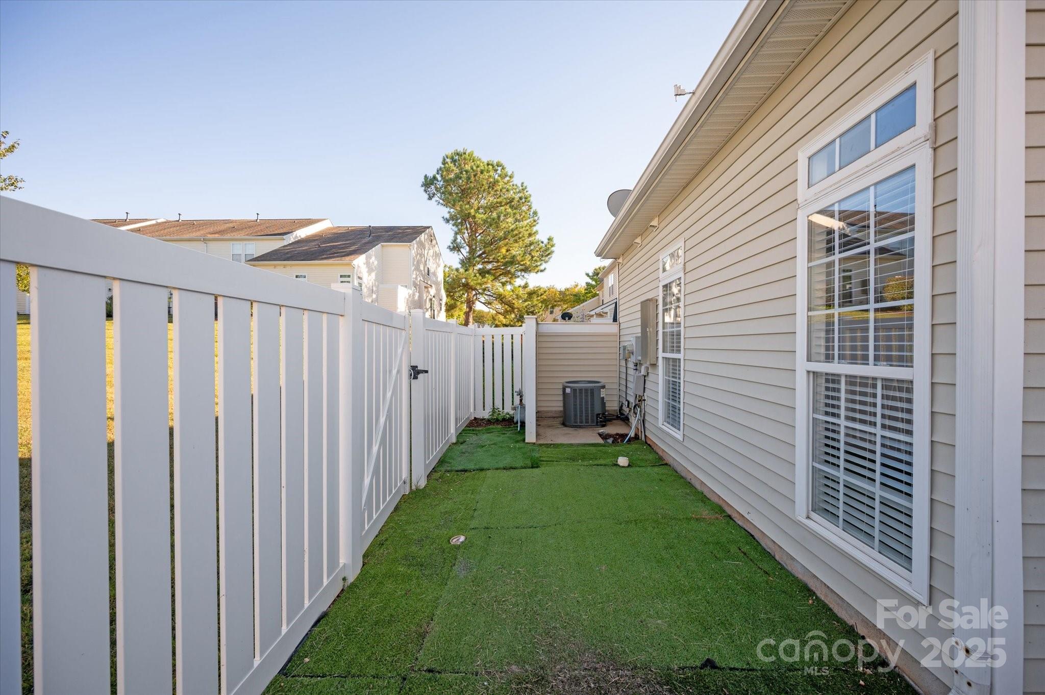 6014 Black Heath Drive