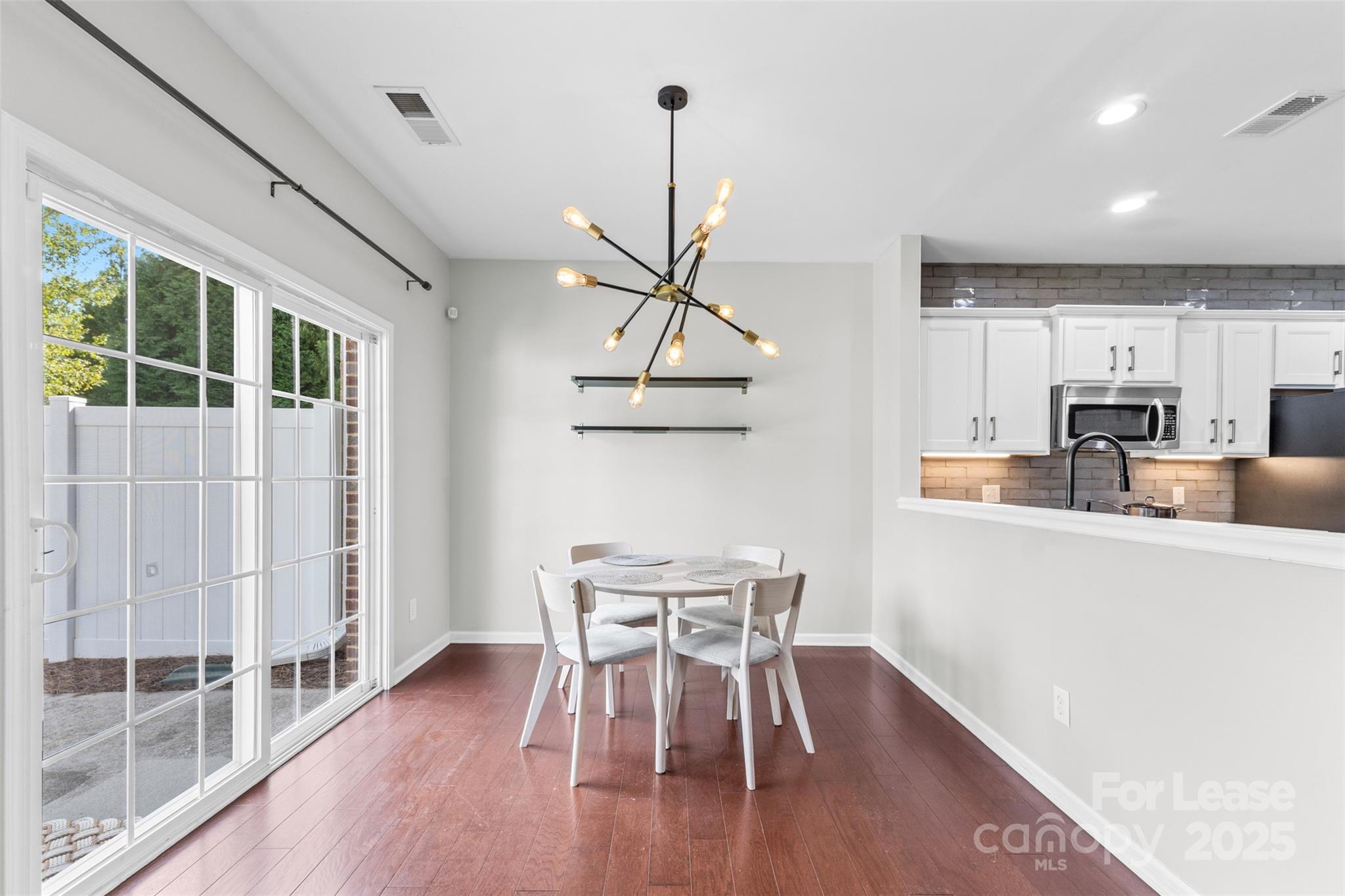 15627 Canmore Street