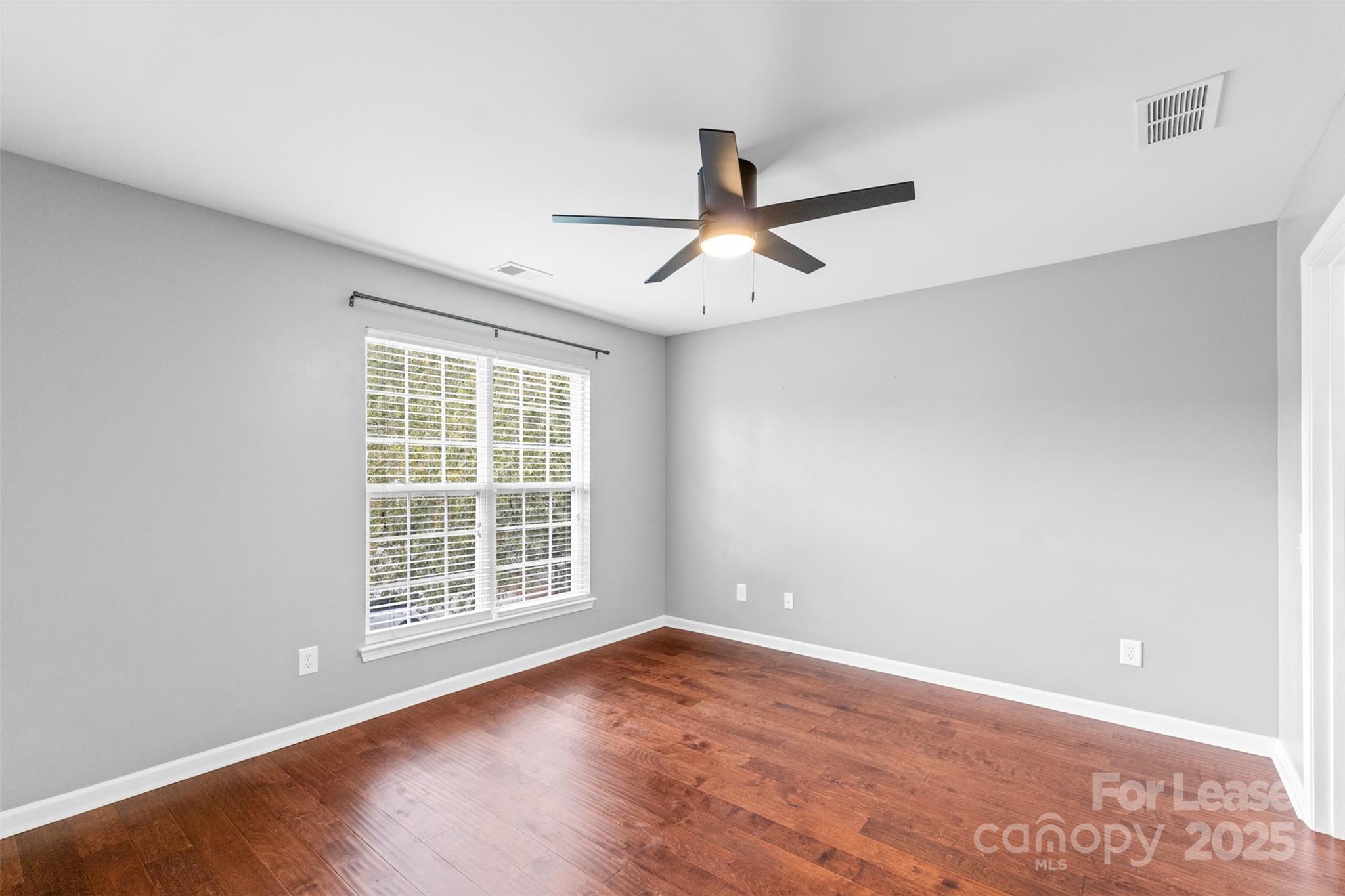 15627 Canmore Street