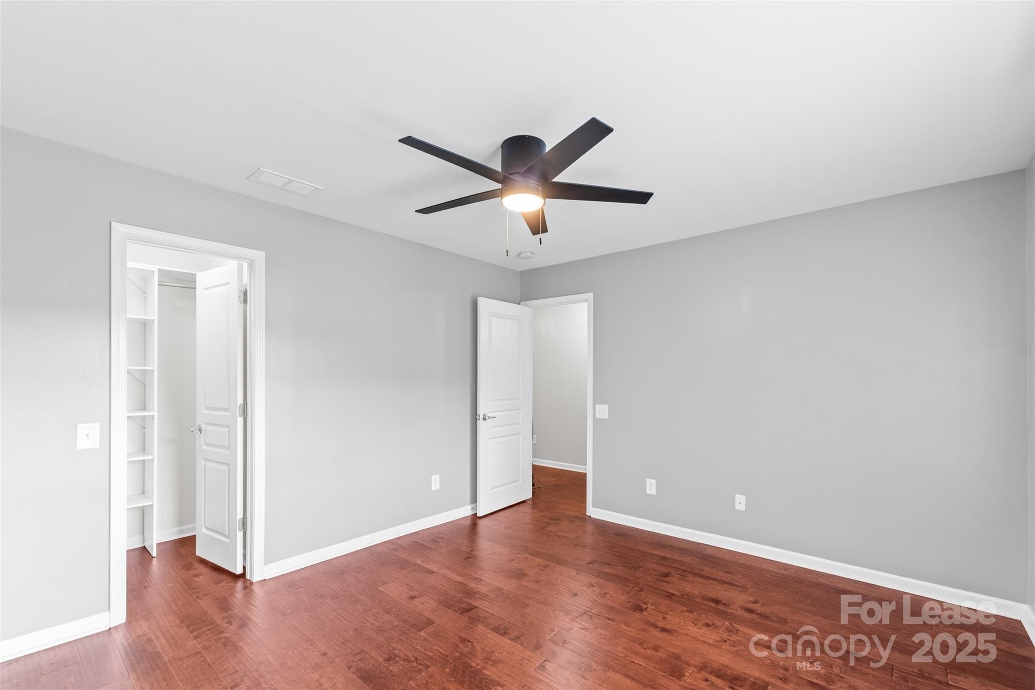 15627 Canmore Street