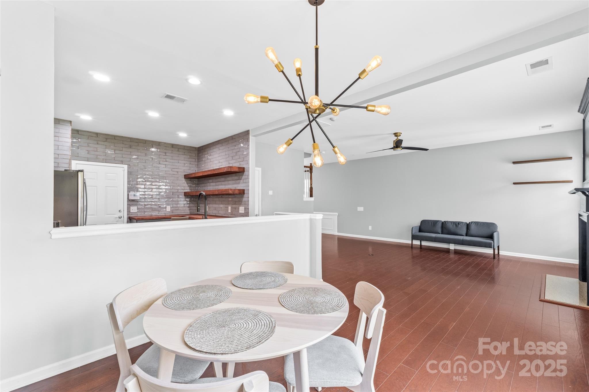 15627 Canmore Street