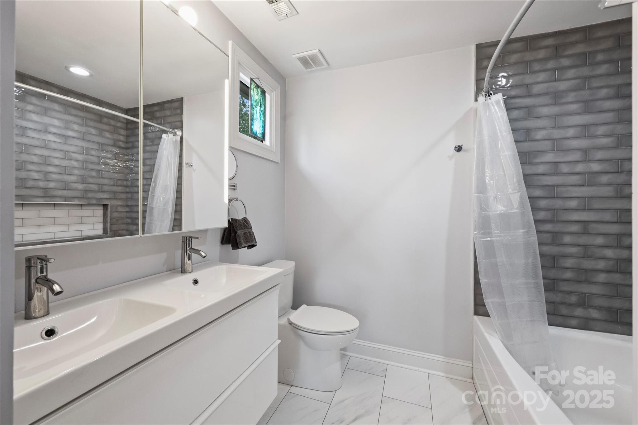 1073 Park West Drive