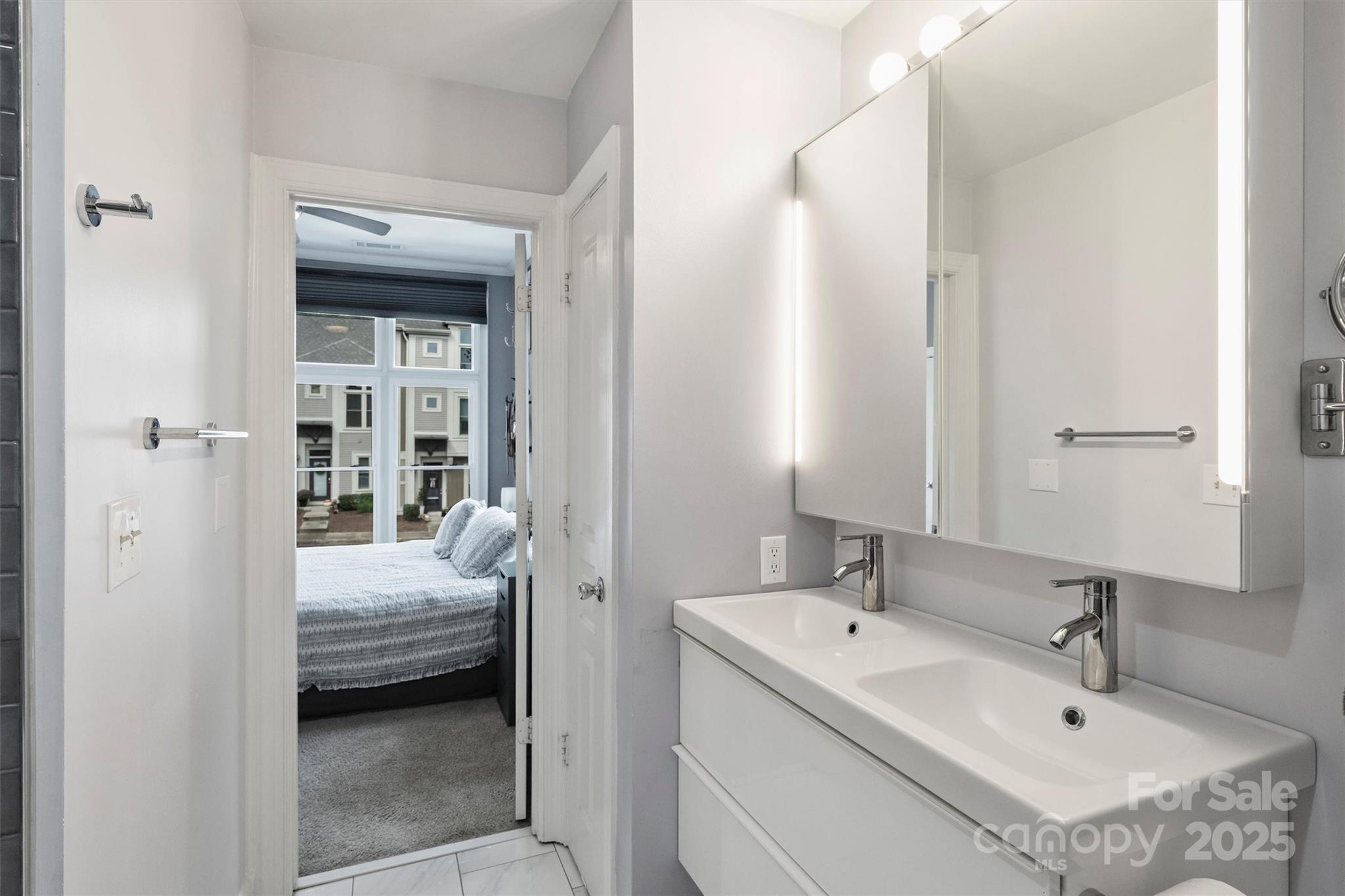 1073 Park West Drive