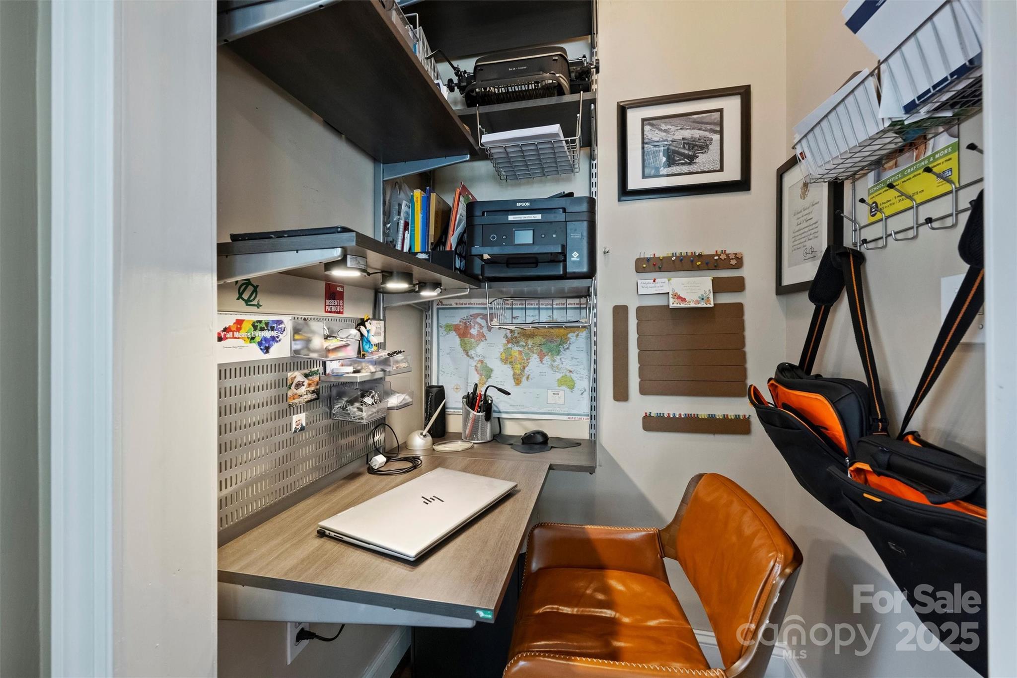 1073 Park West Drive