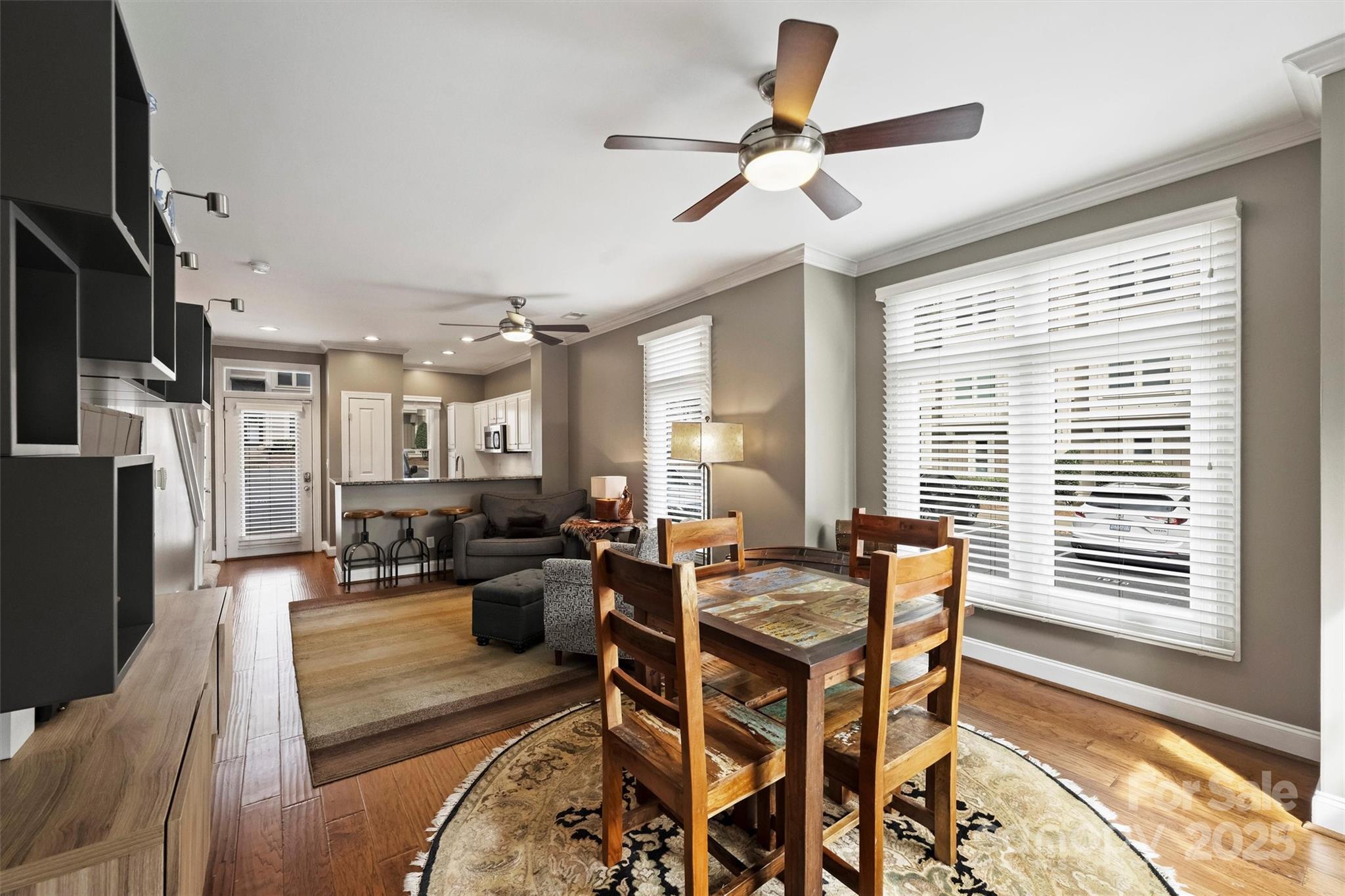 1073 Park West Drive