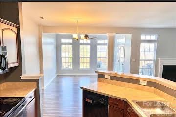 4013 Holly Villa Circle