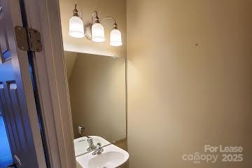 4013 Holly Villa Circle