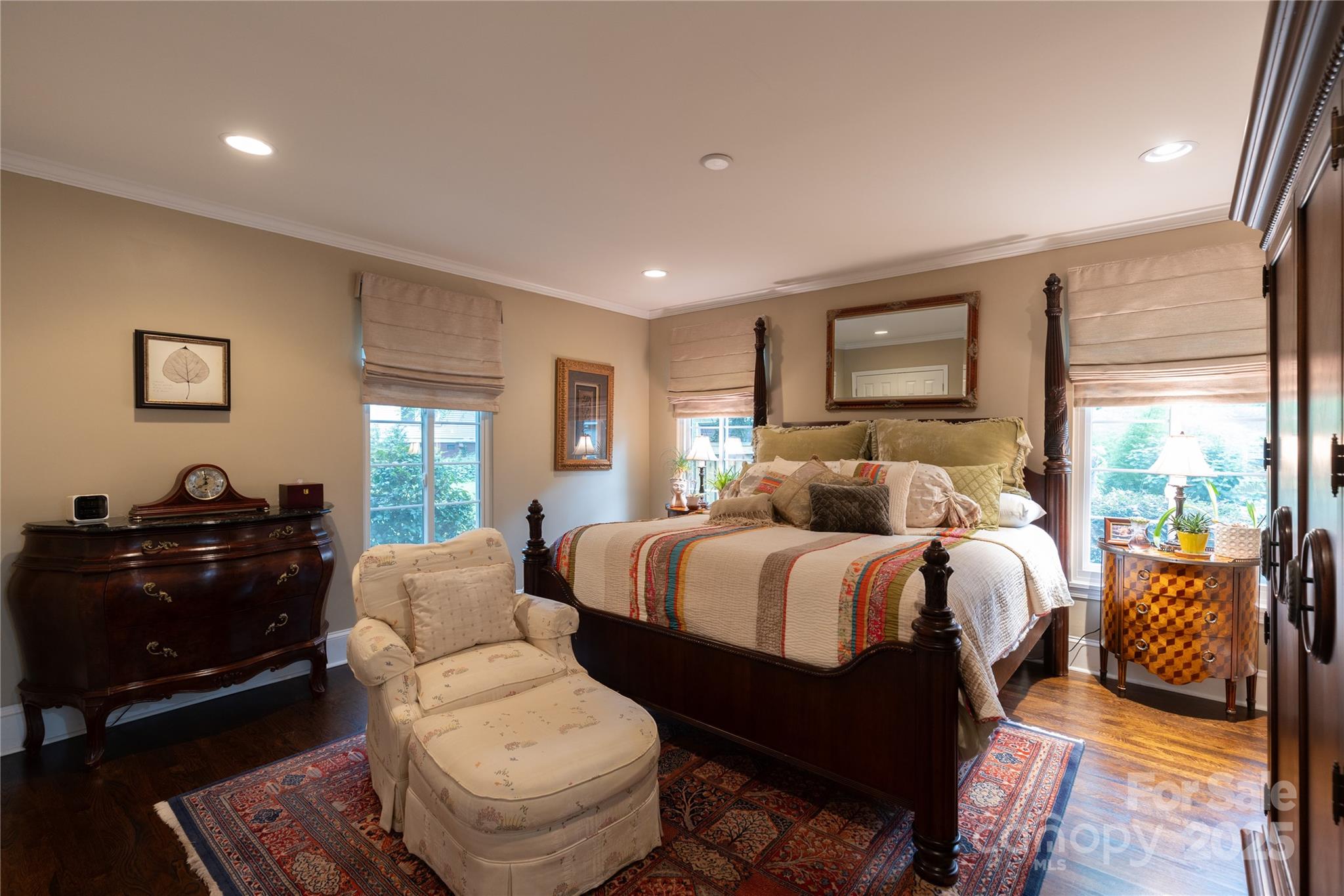 802 E Franklin Street