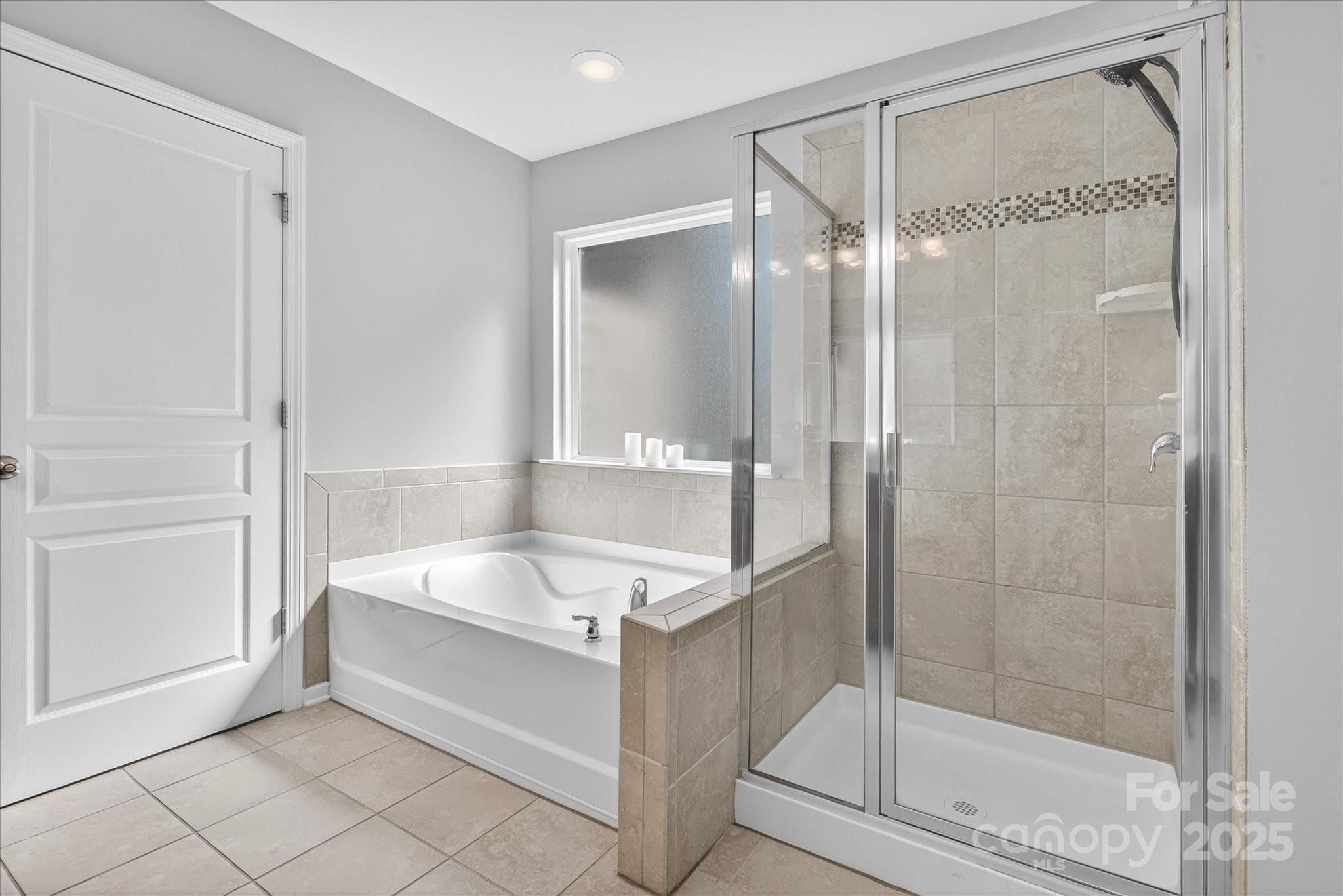 6621 Central Pacific Avenue