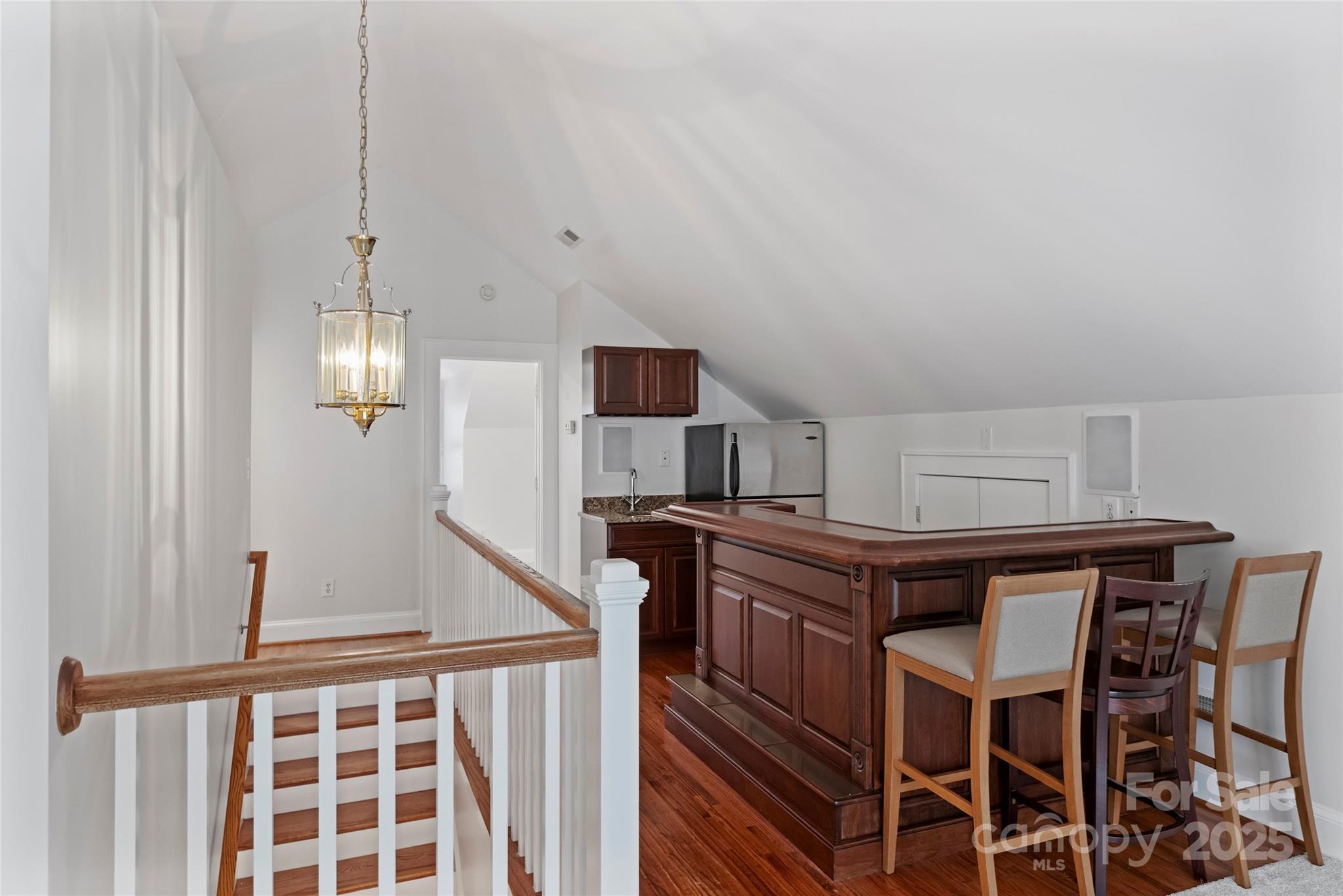 2126 Dilworth Road E