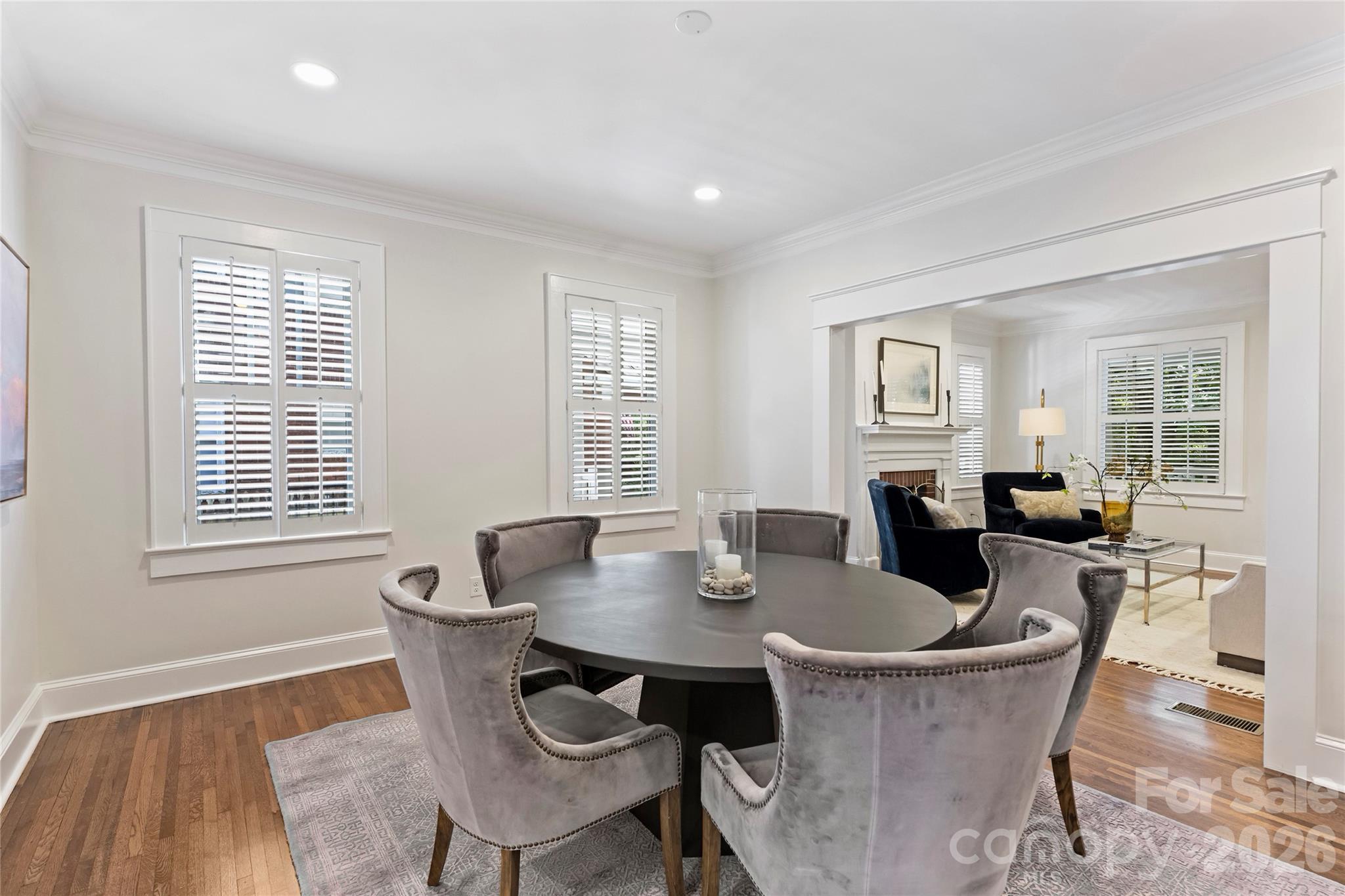 2126 Dilworth Road E