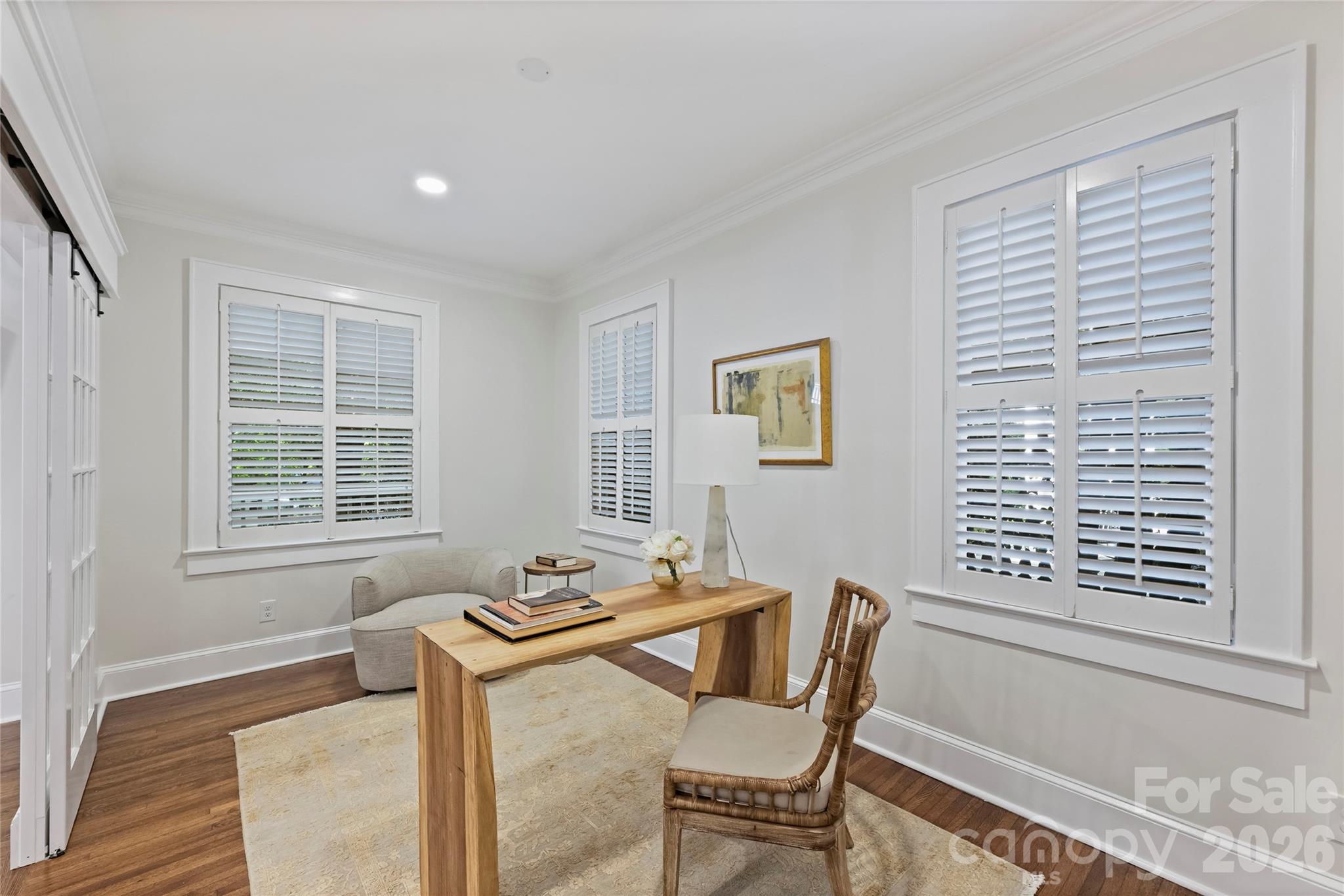 2126 Dilworth Road E