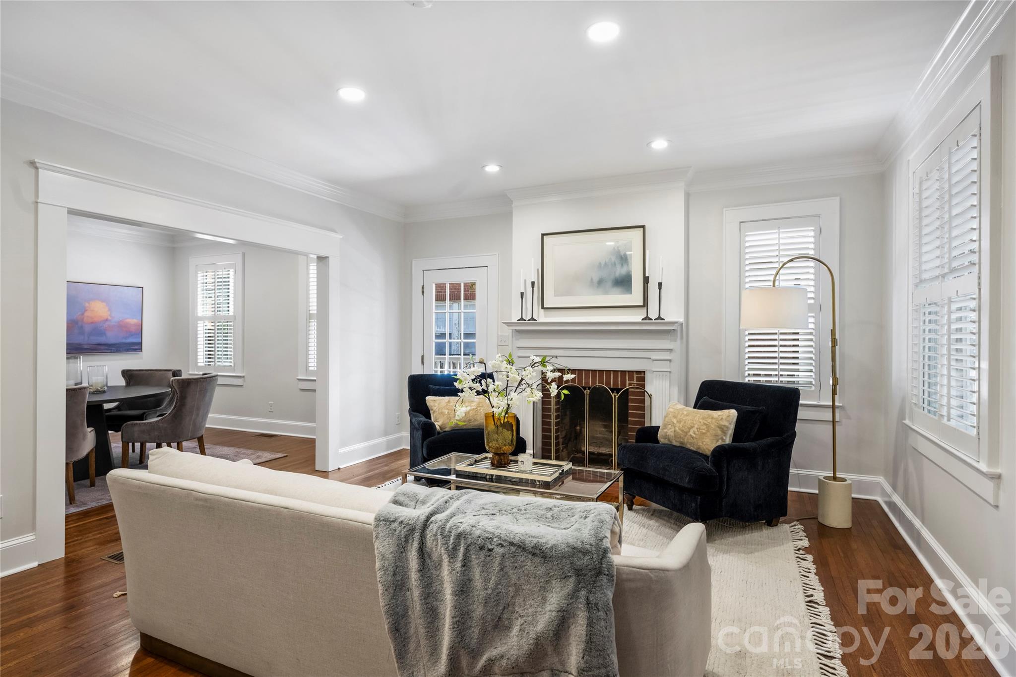 2126 Dilworth Road E