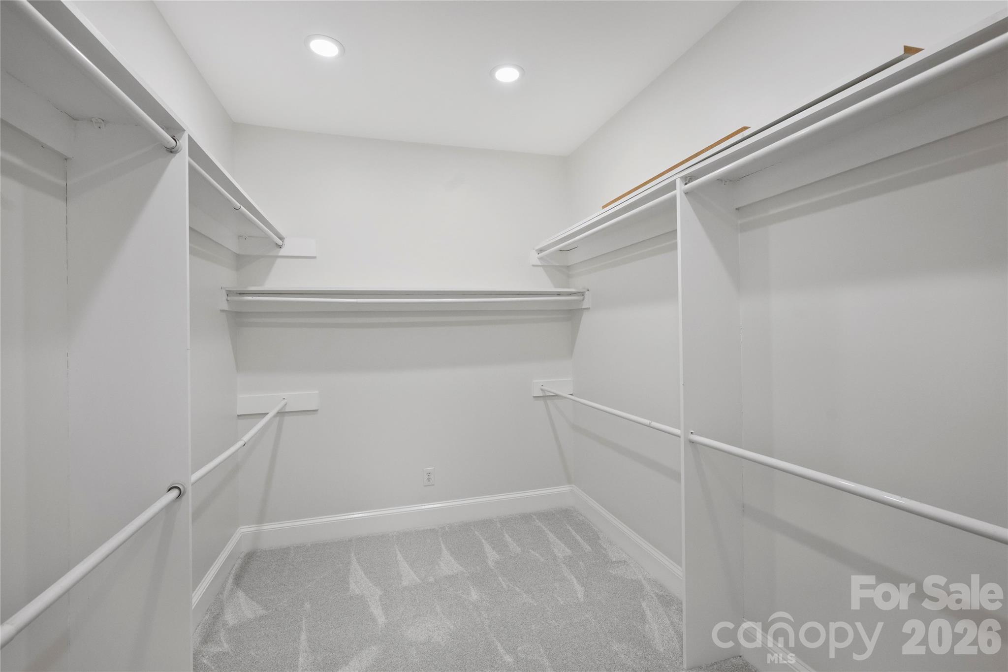 2126 Dilworth Road E