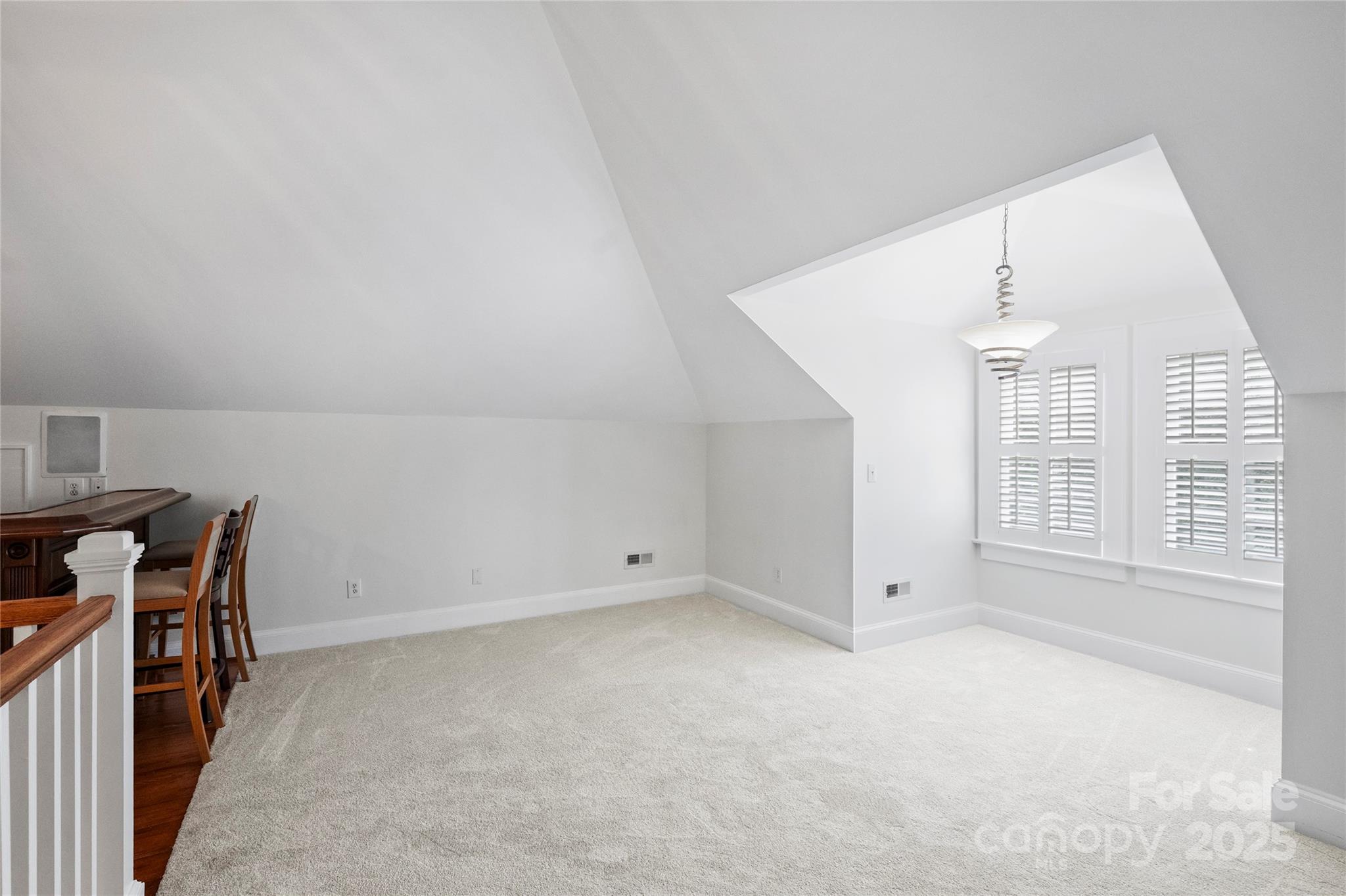 2126 Dilworth Road E