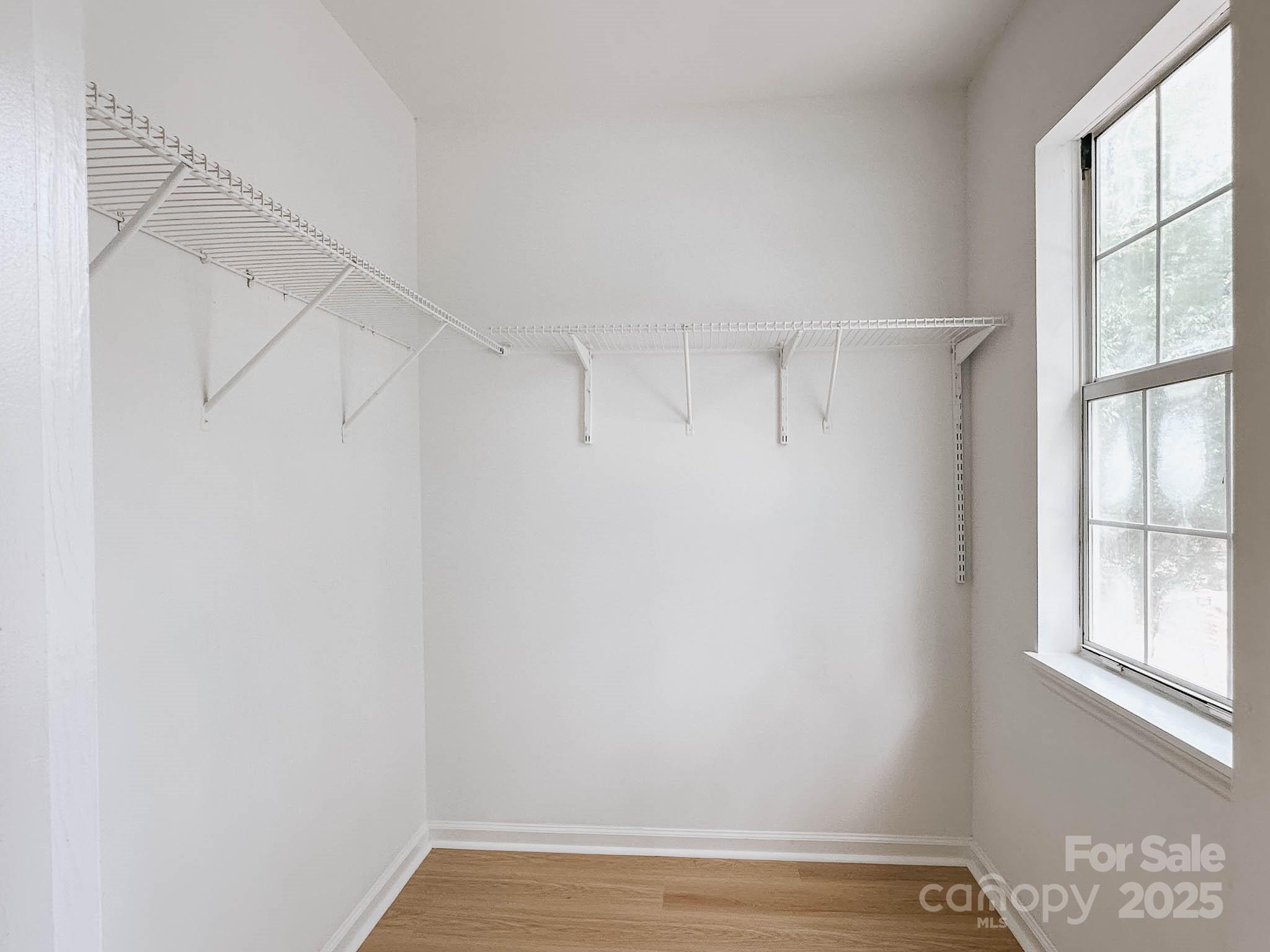 2105 Killarney Place