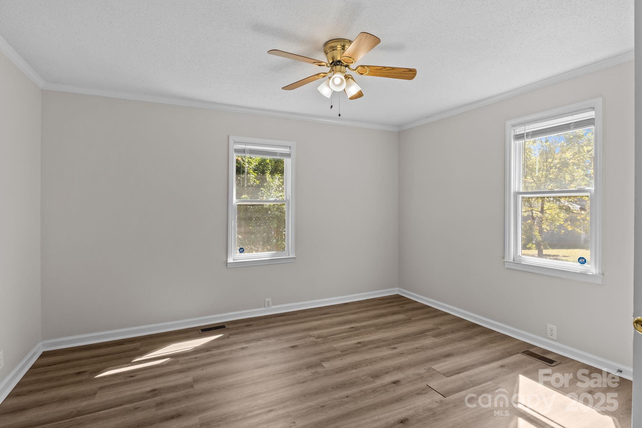 1004 Plymouth Street