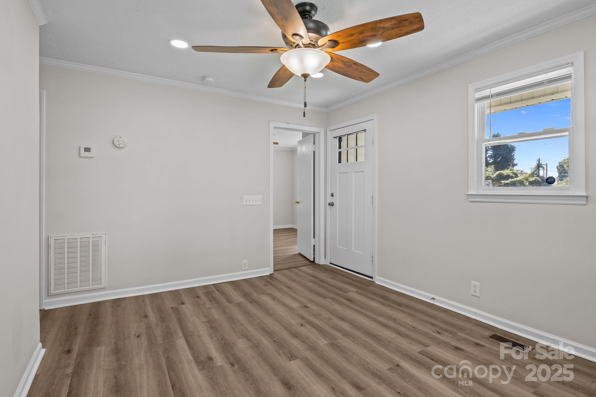 1004 Plymouth Street