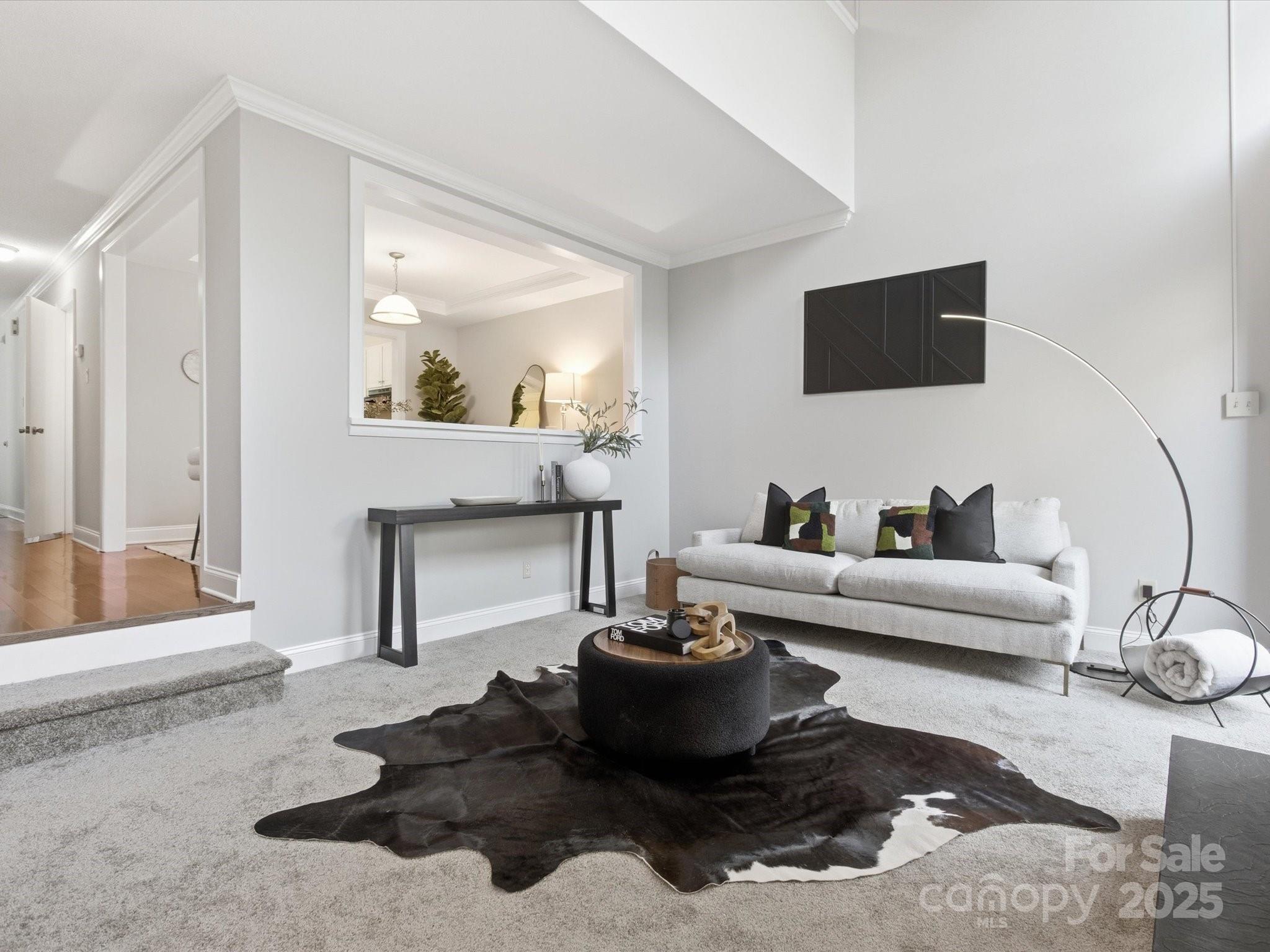 7925 Charter Oak Lane