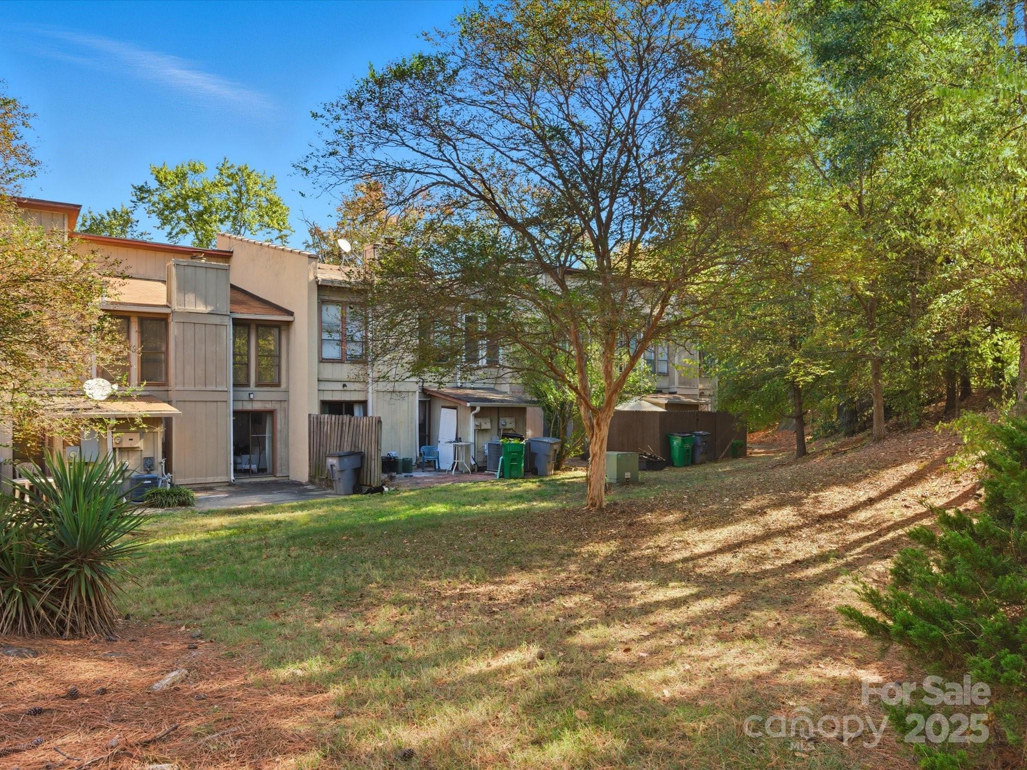 7925 Charter Oak Lane