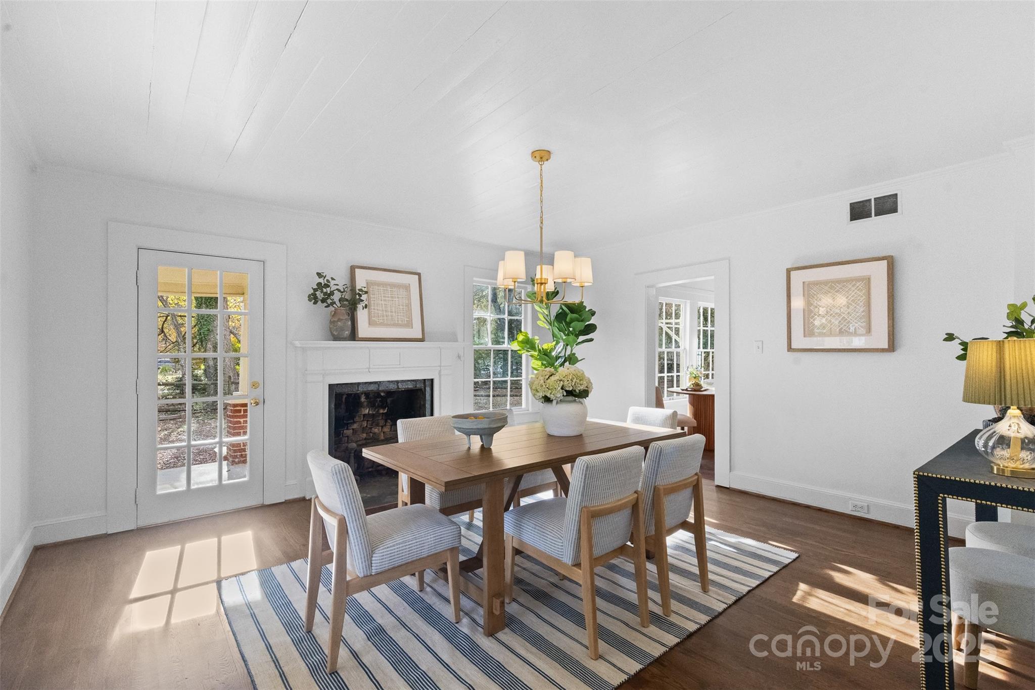 5607 Matthews-Mint Hill Road