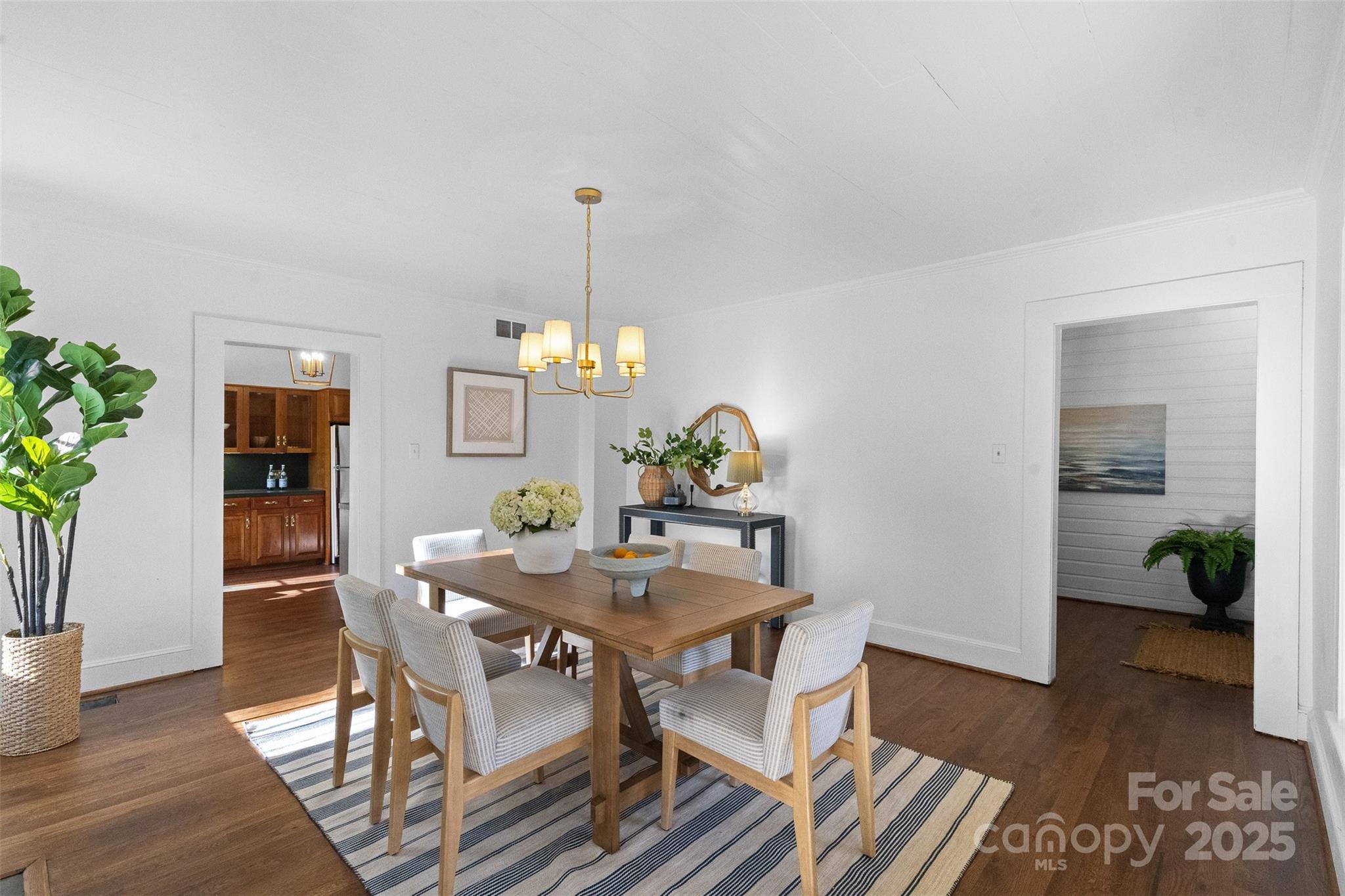 5607 Matthews-Mint Hill Road