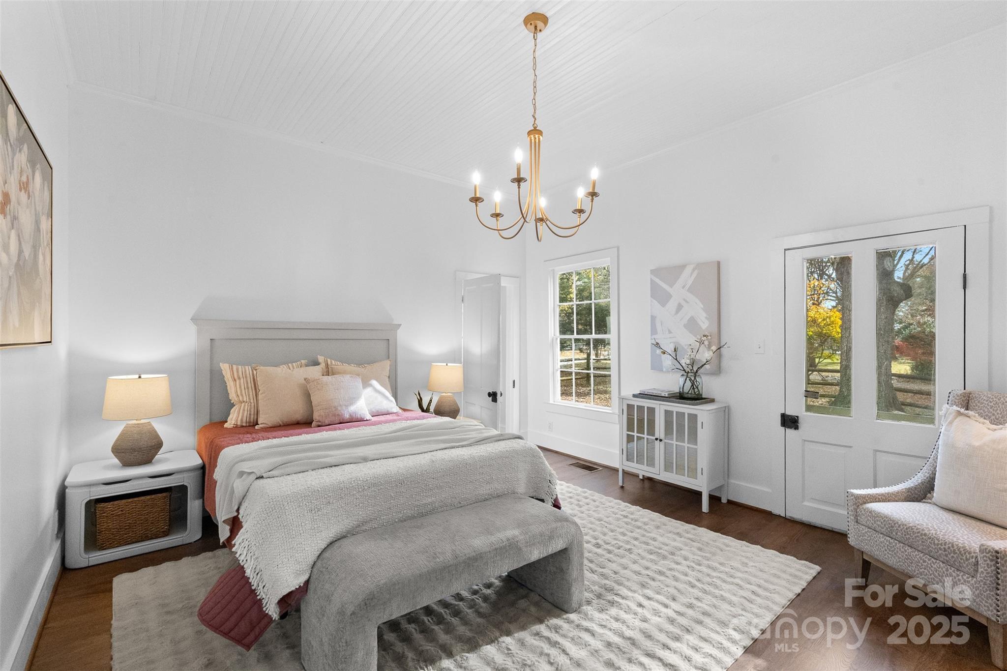 5607 Matthews-Mint Hill Road