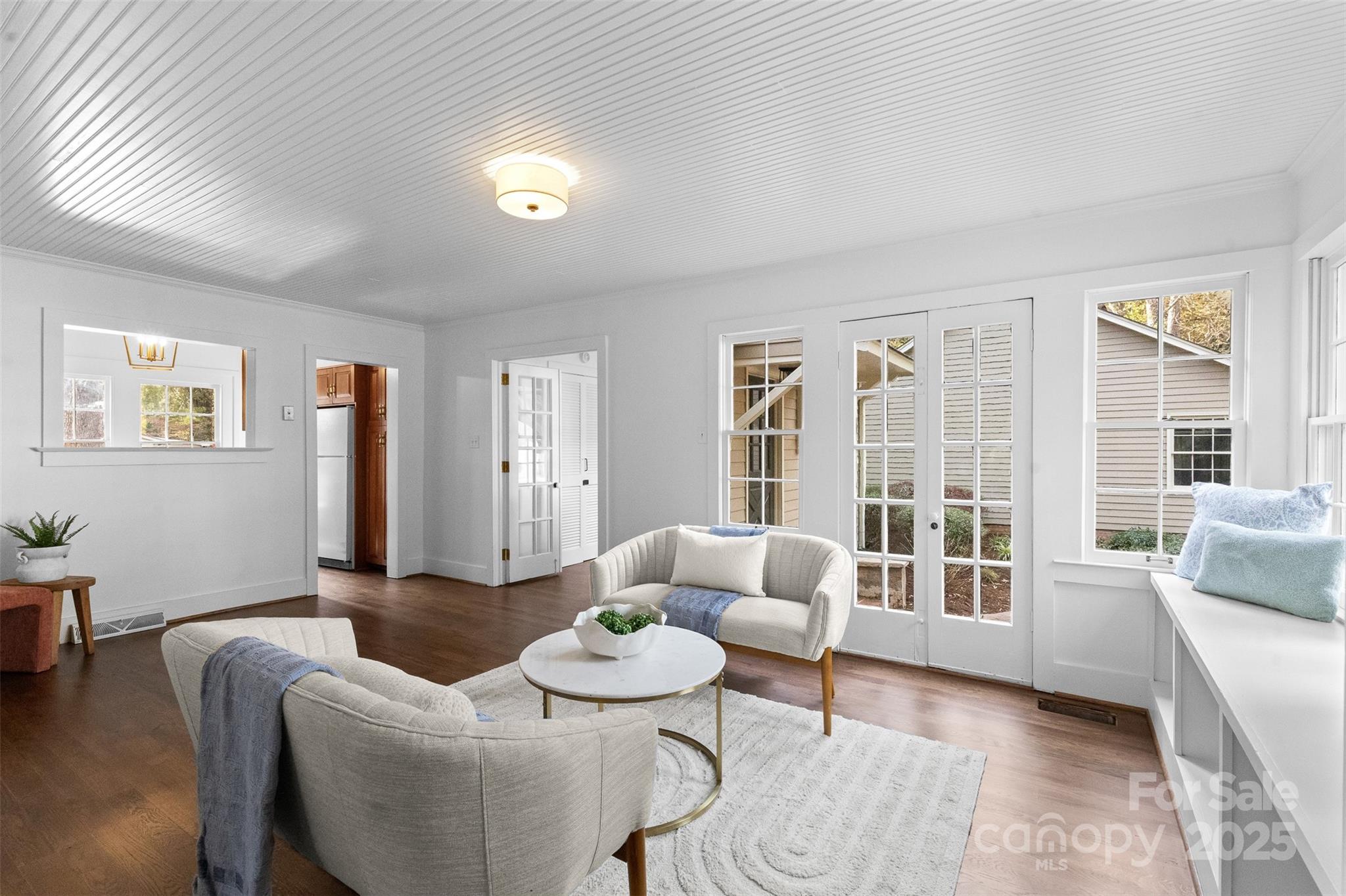 5607 Matthews-Mint Hill Road