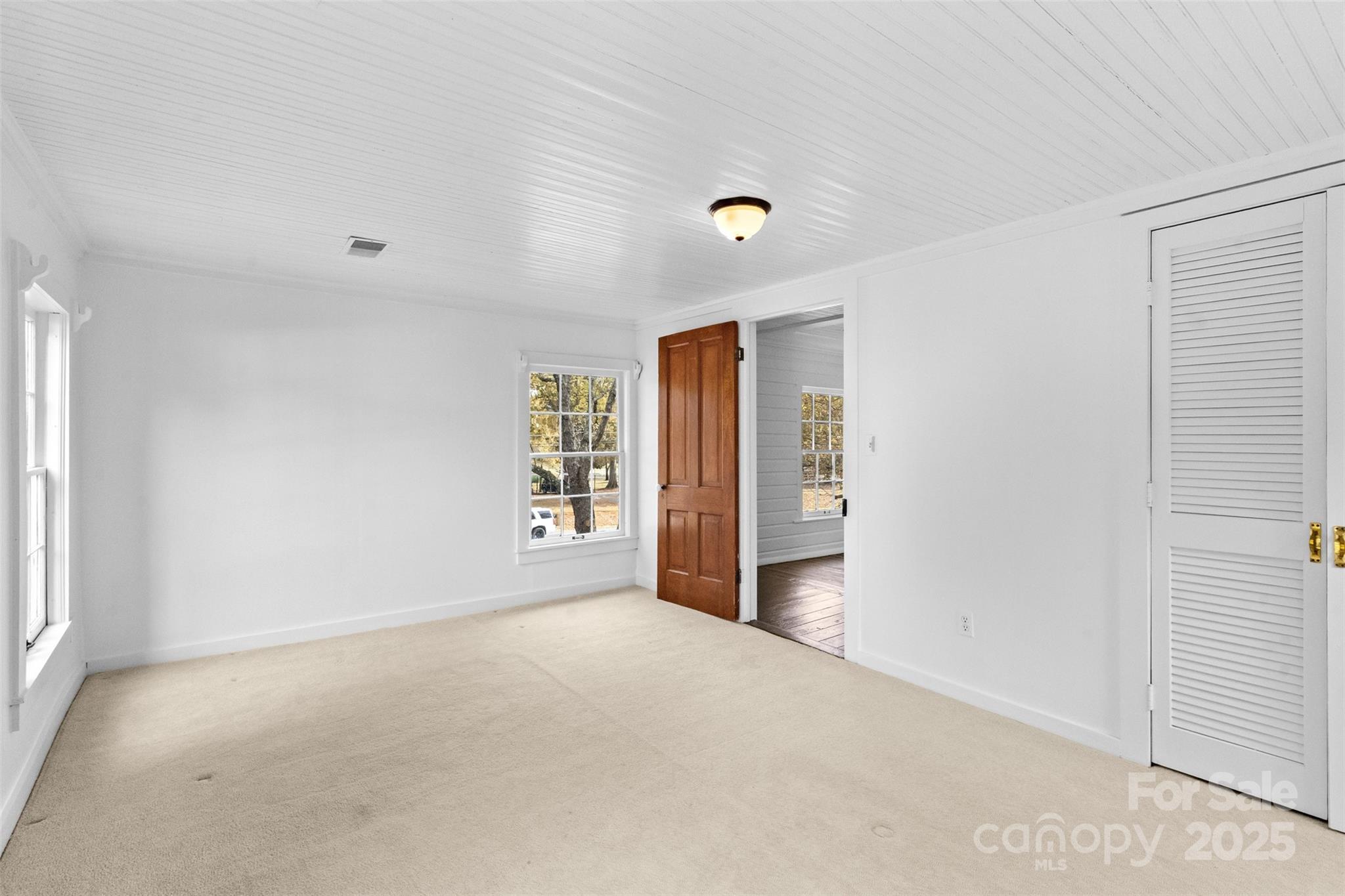 5607 Matthews-Mint Hill Road