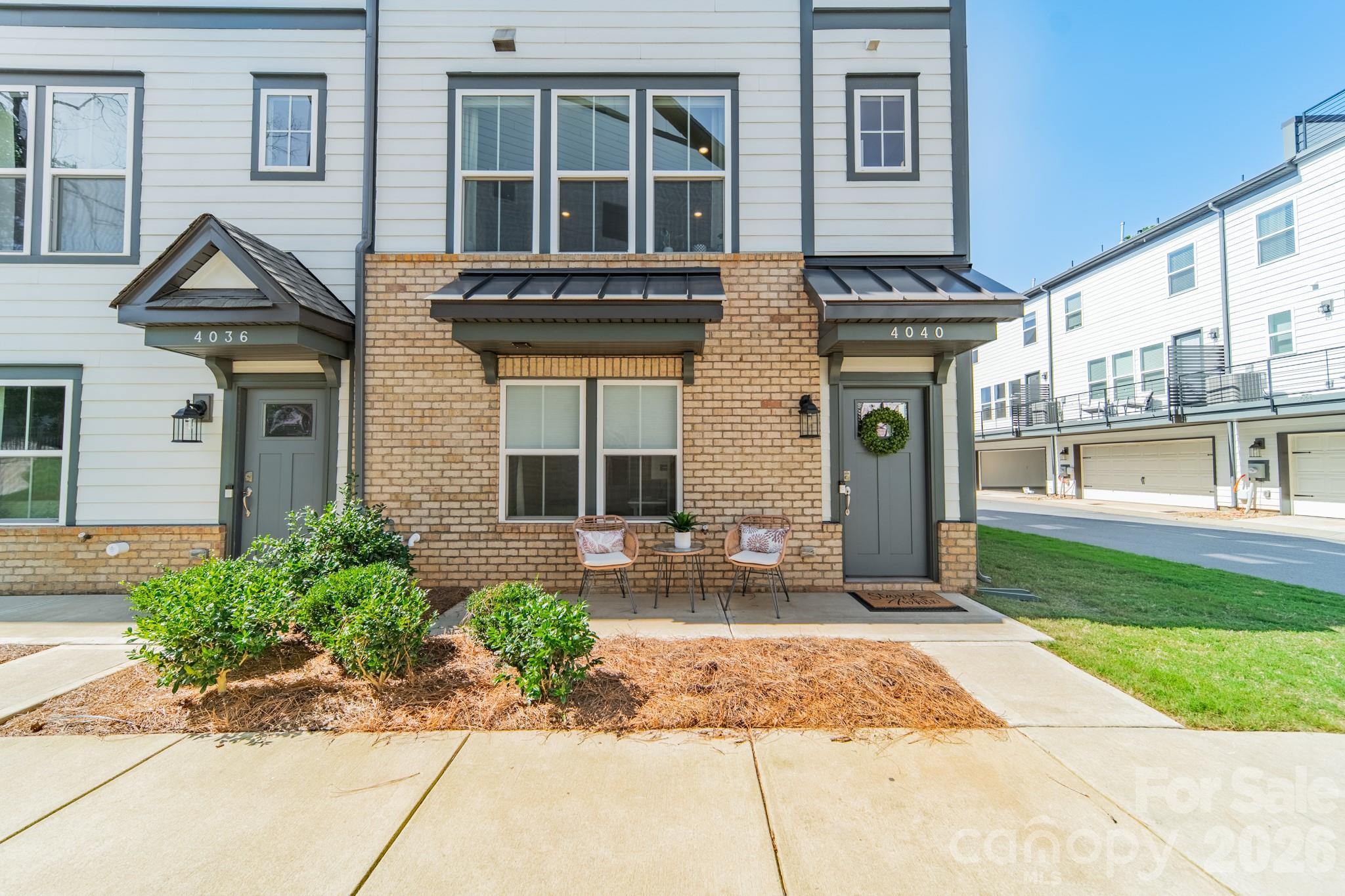 4040 Hidden Oaks Drive