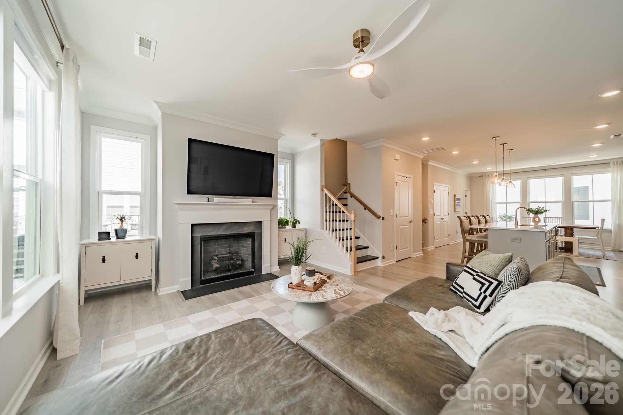 4040 Hidden Oaks Drive