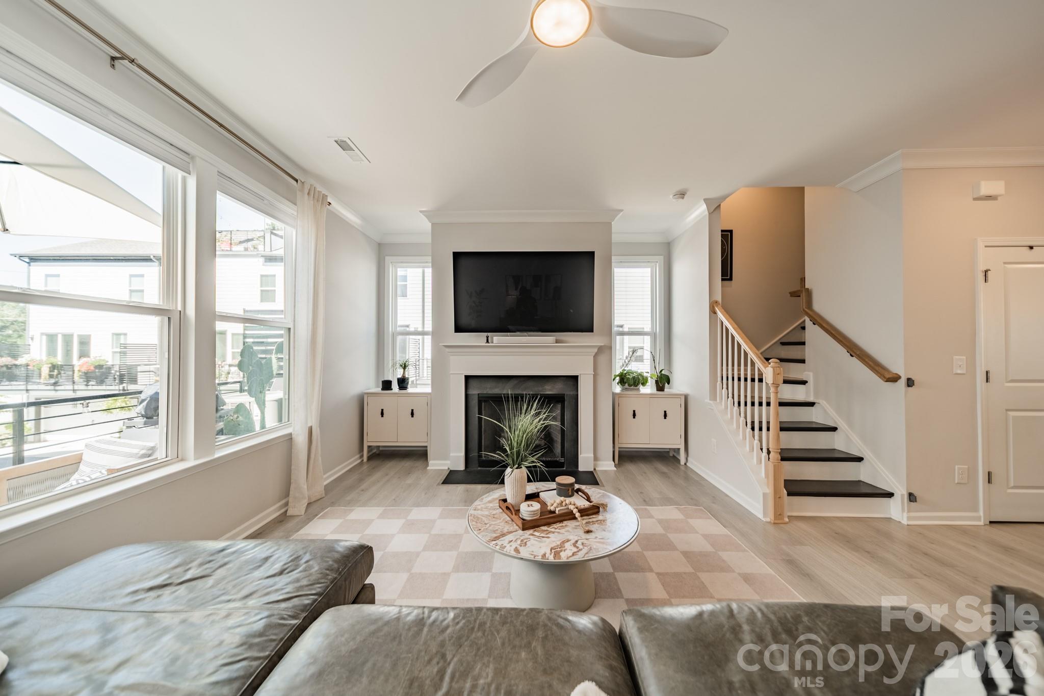 4040 Hidden Oaks Drive