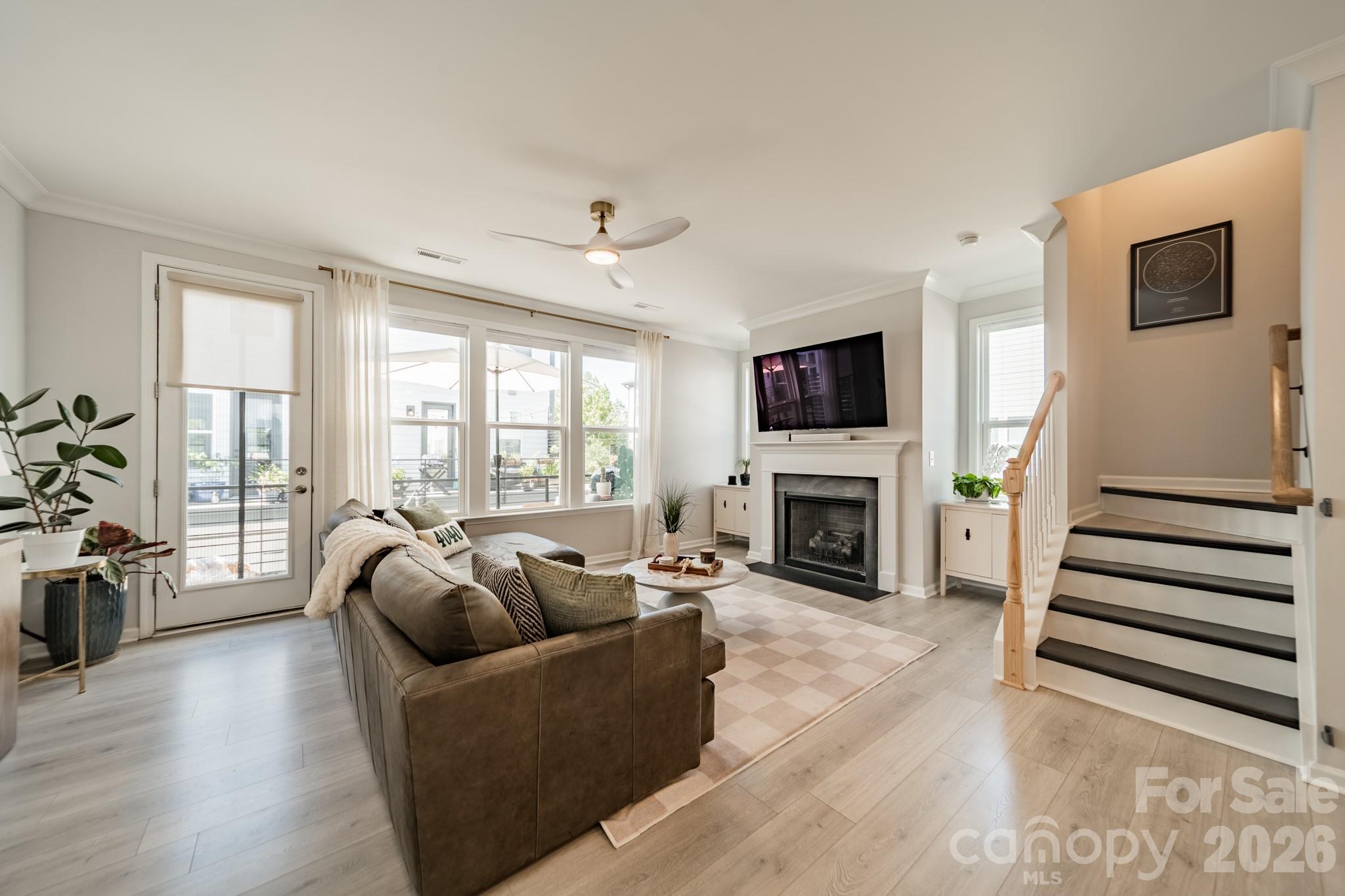 4040 Hidden Oaks Drive