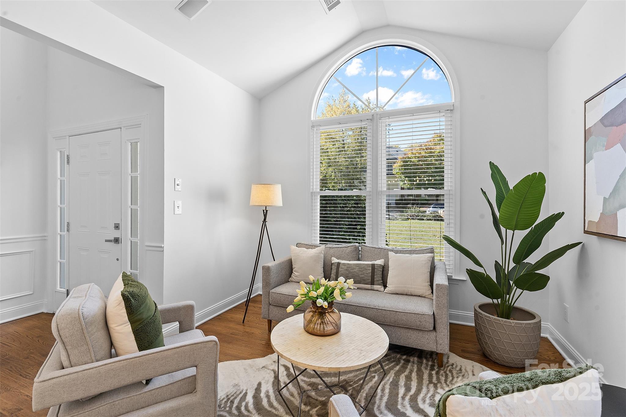 2016 Sablewood Drive