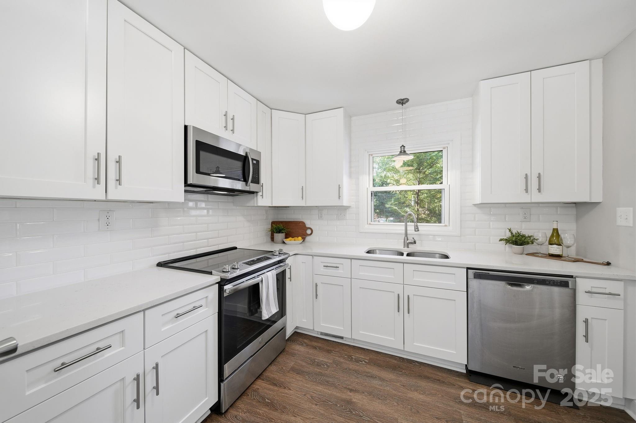 5631 Londonderry Road