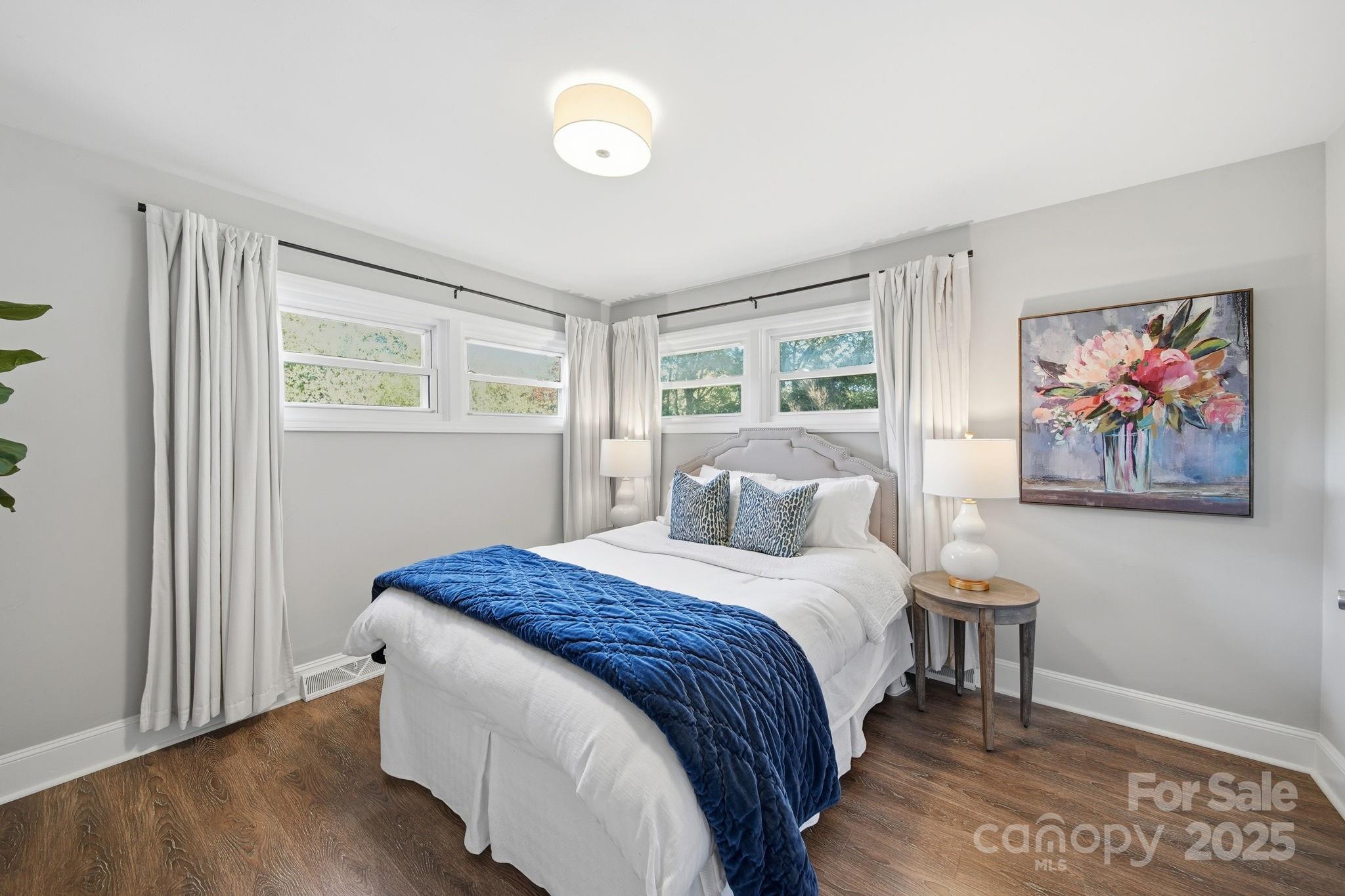 5631 Londonderry Road