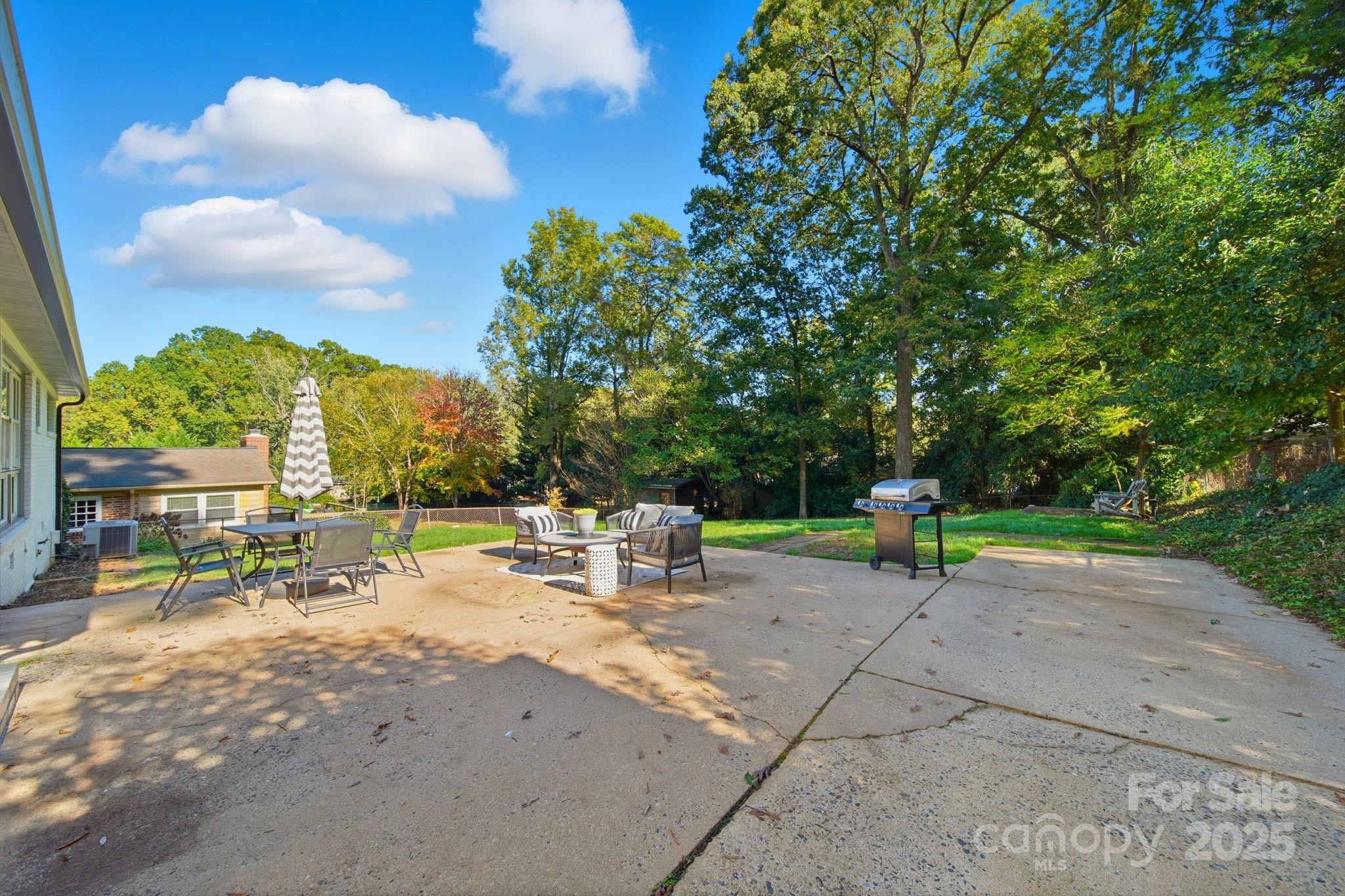 5631 Londonderry Road