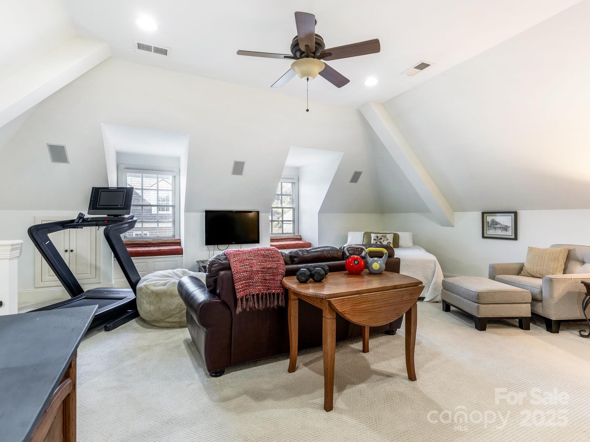 1110 Princeton Avenue