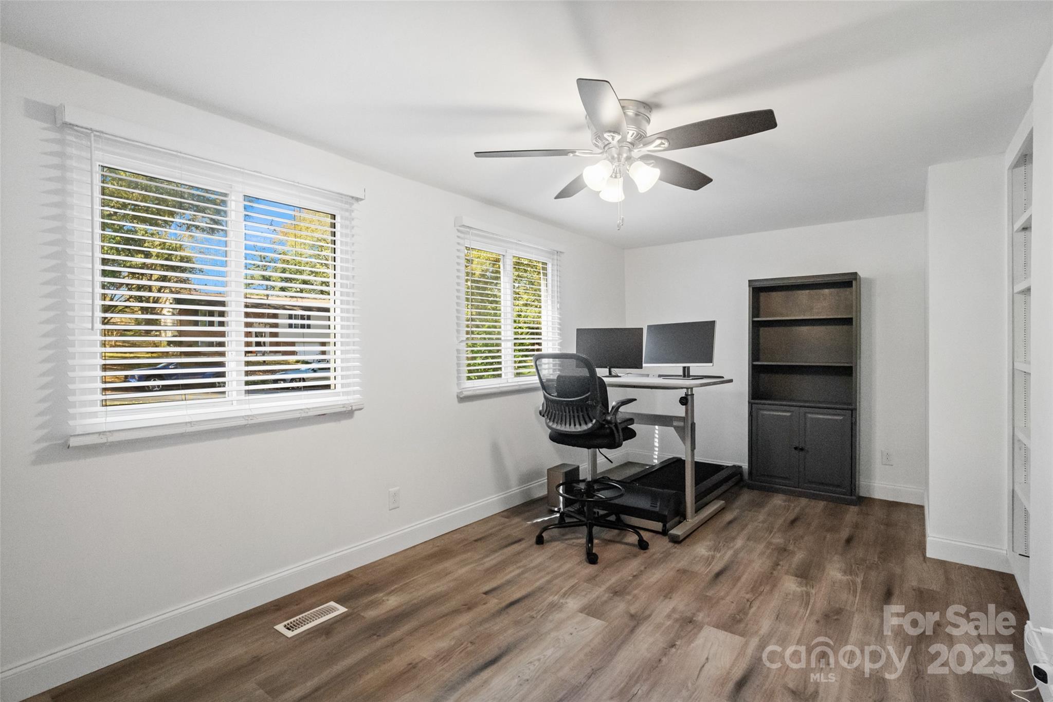 5709 Shadow Creek Road