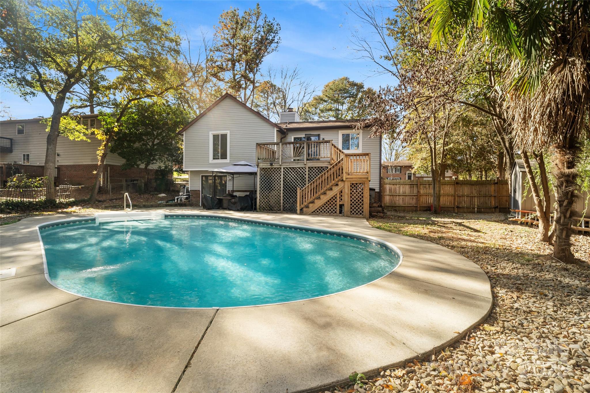 5709 Shadow Creek Road